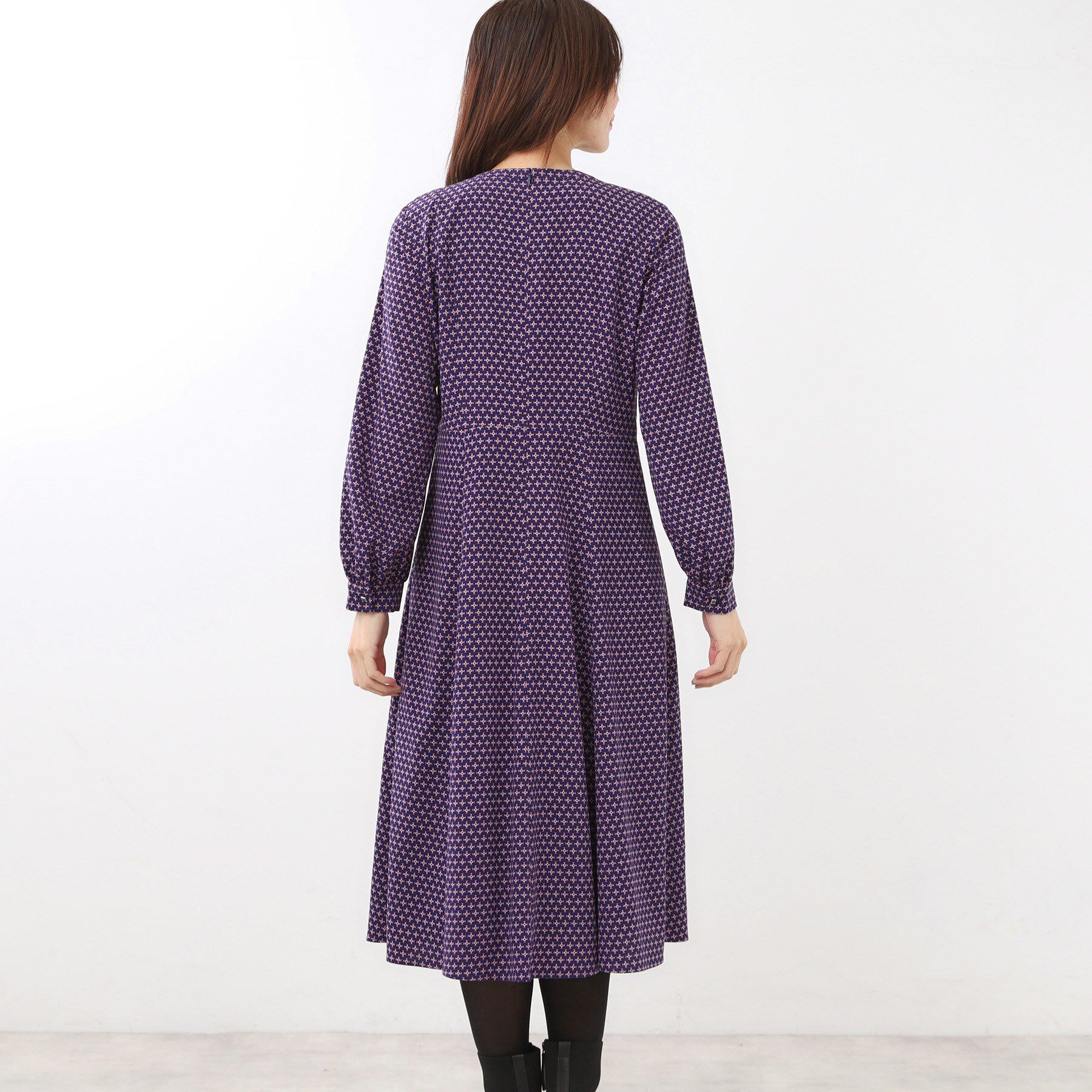 Reflect「【通勤にもお出かけにも◎】ジオメプリントクラシカルワンピース」|ワンピース|