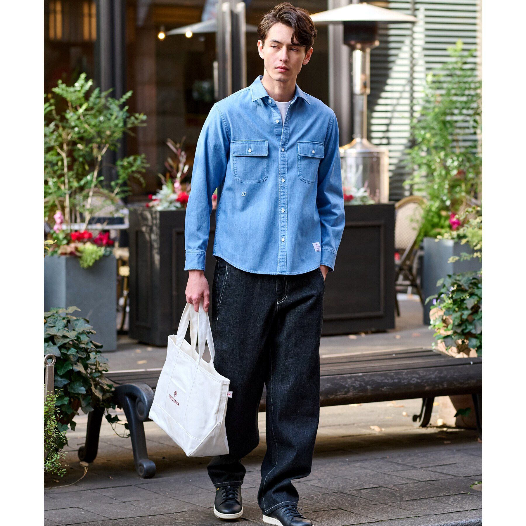 DRESSTERIOR「【Safari5月号掲載】ダブルポケット デニムシャツ」|シャツ・ブラウス|