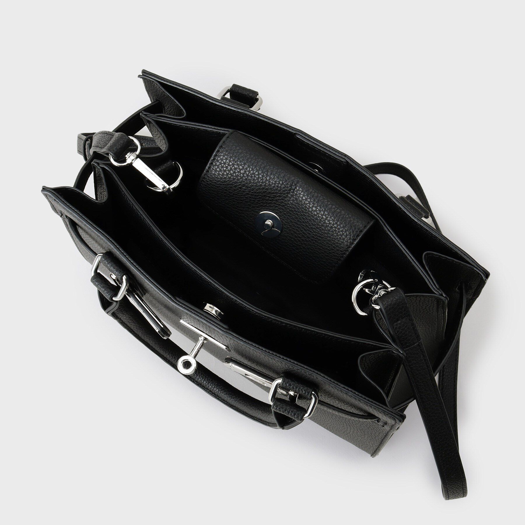 INDIVI「【合皮／フォーマル】ショルダー付きスクエアバッグ」|ショルダー・メッセンジャー|