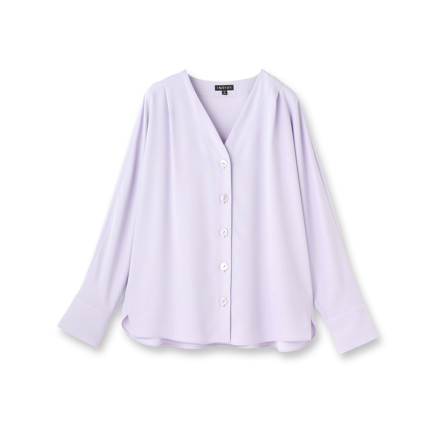 INDIVI「【洗える／UVケア／マットサテン】Vネックドルマンスリーブブラウス」|シャツ・ブラウス|