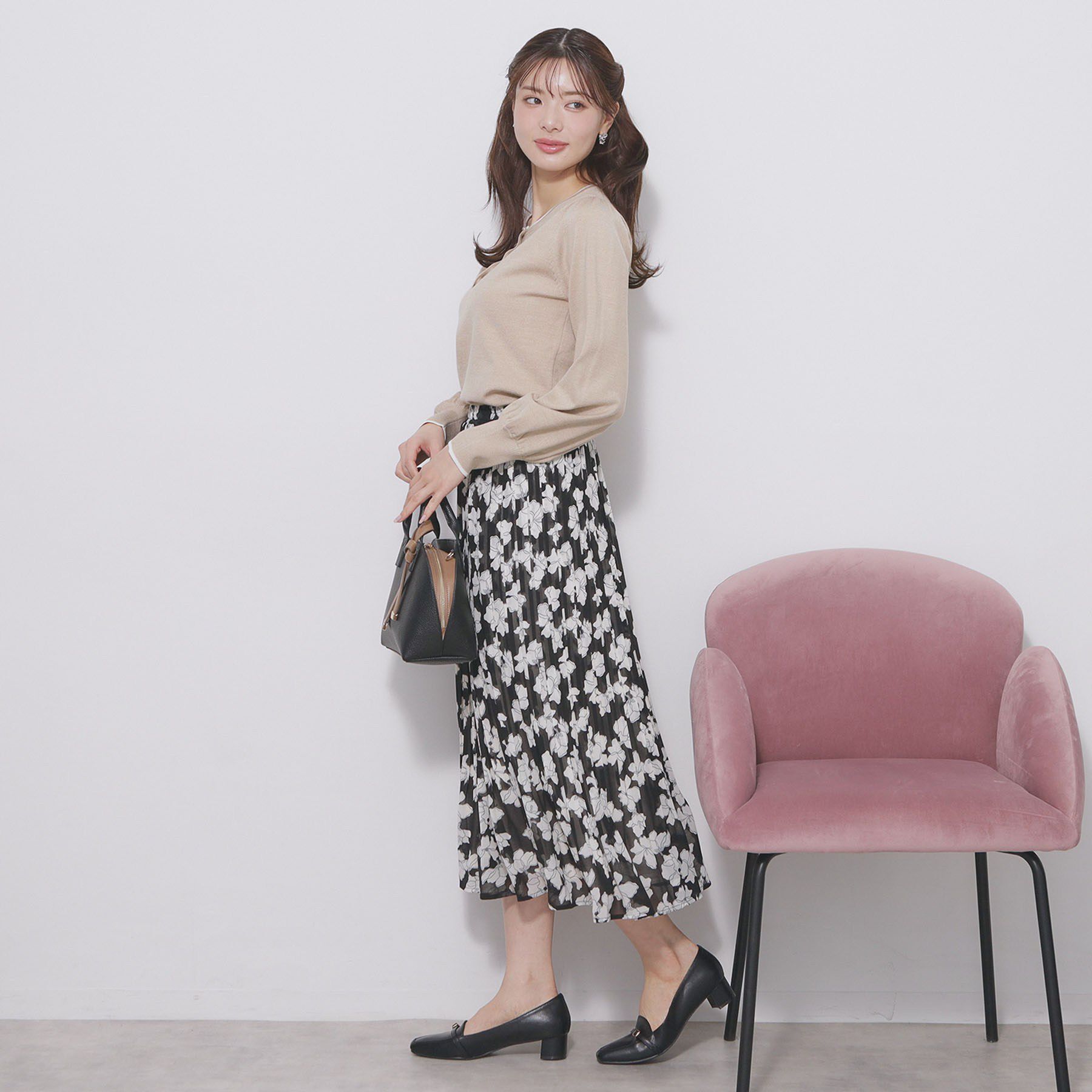 index「ビジューボタンヘンリーネックニット【洗濯機OK】」|ニット・セーター|