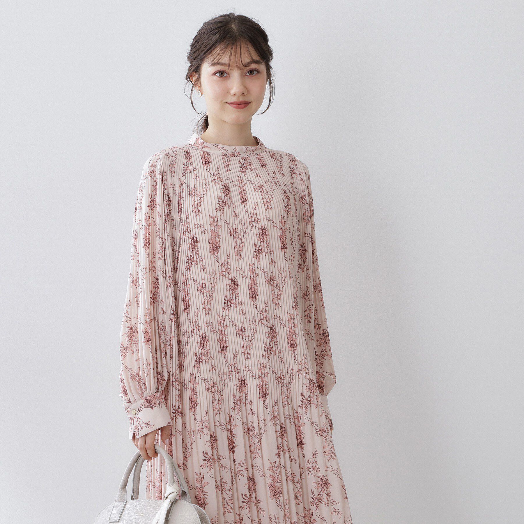 index「ベルト付きプリーツフレアワンピース【洗濯機OK/イージーアイロン/防シワ】《5col》」|ワンピース|