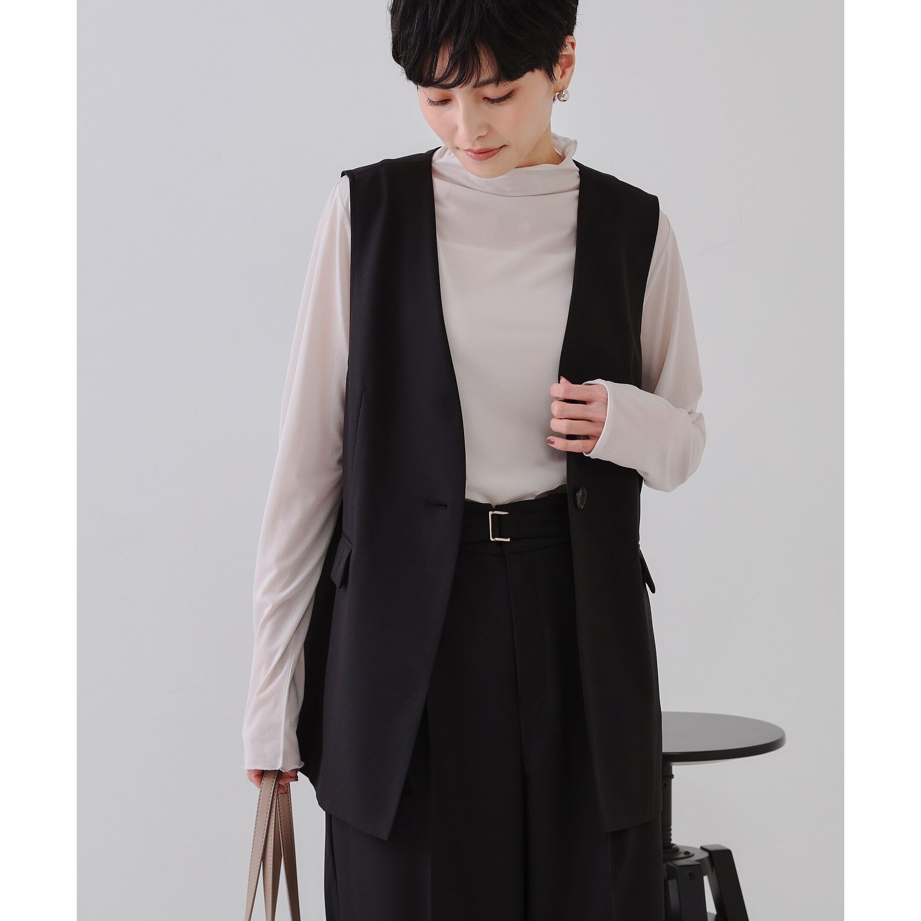 OPAQUE.CLIP「ノーカラーVネックジレ/セットアップ対応【洗濯機洗い可】」|ベスト・ジレ|