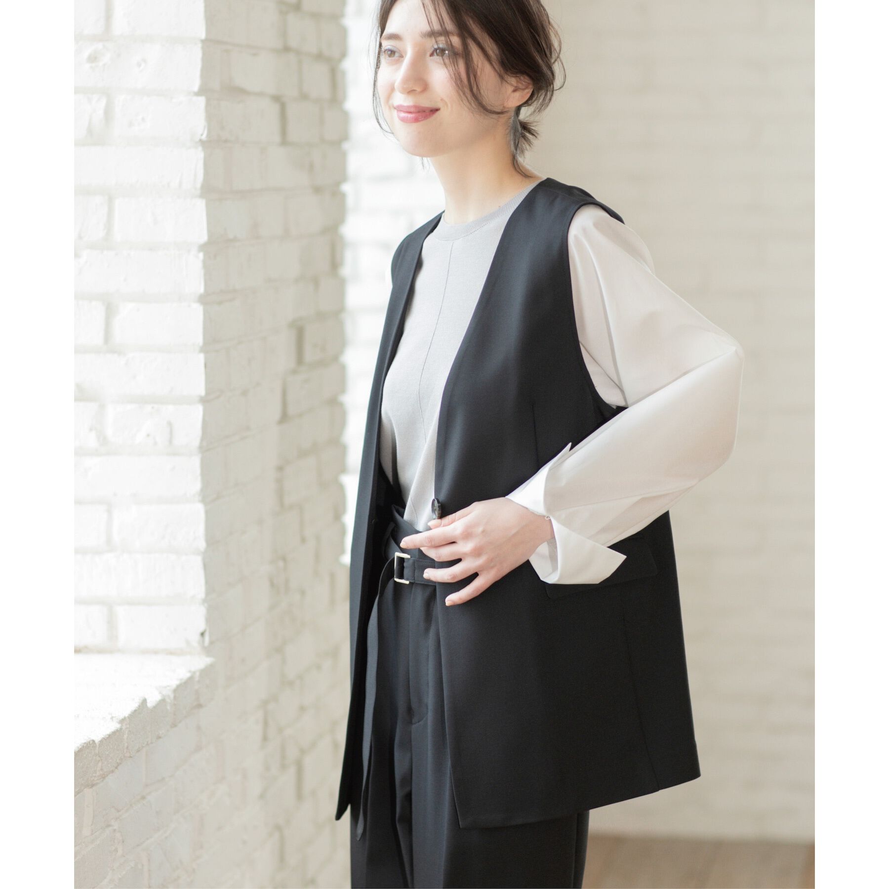 OPAQUE.CLIP「ノーカラーVネックジレ/セットアップ対応【洗濯機洗い可】」|ベスト・ジレ|