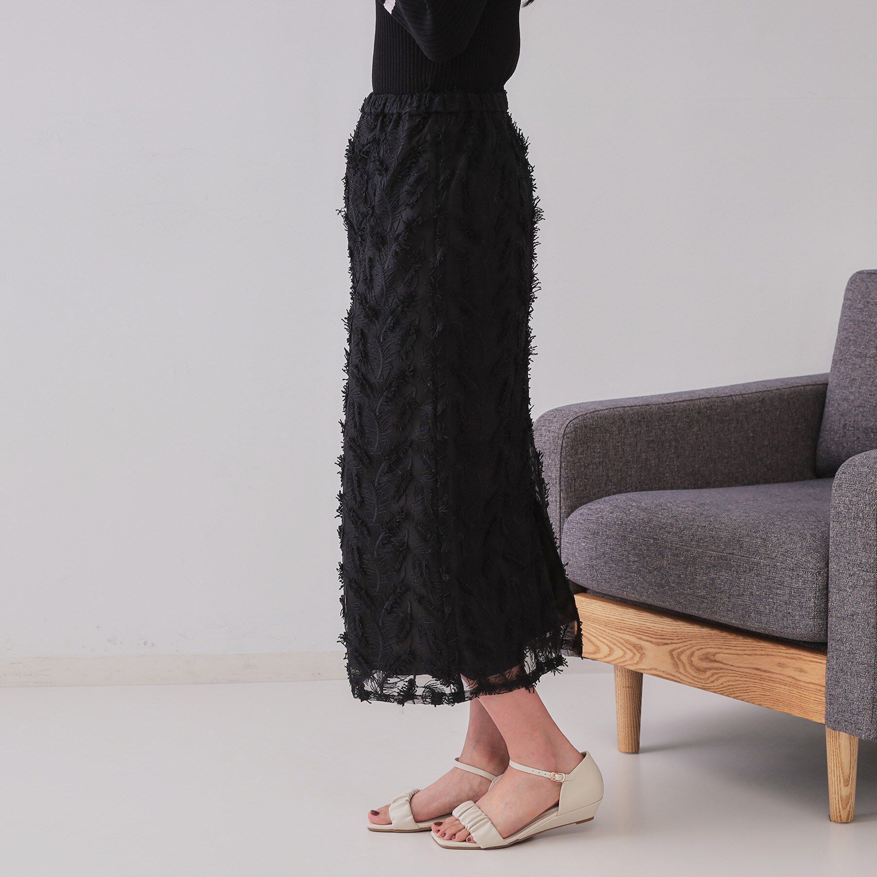 OPAQUE.CLIP「《andGIRL掲載》立体モチーフレースタイトスカート【洗濯機洗い可】」|スカート|