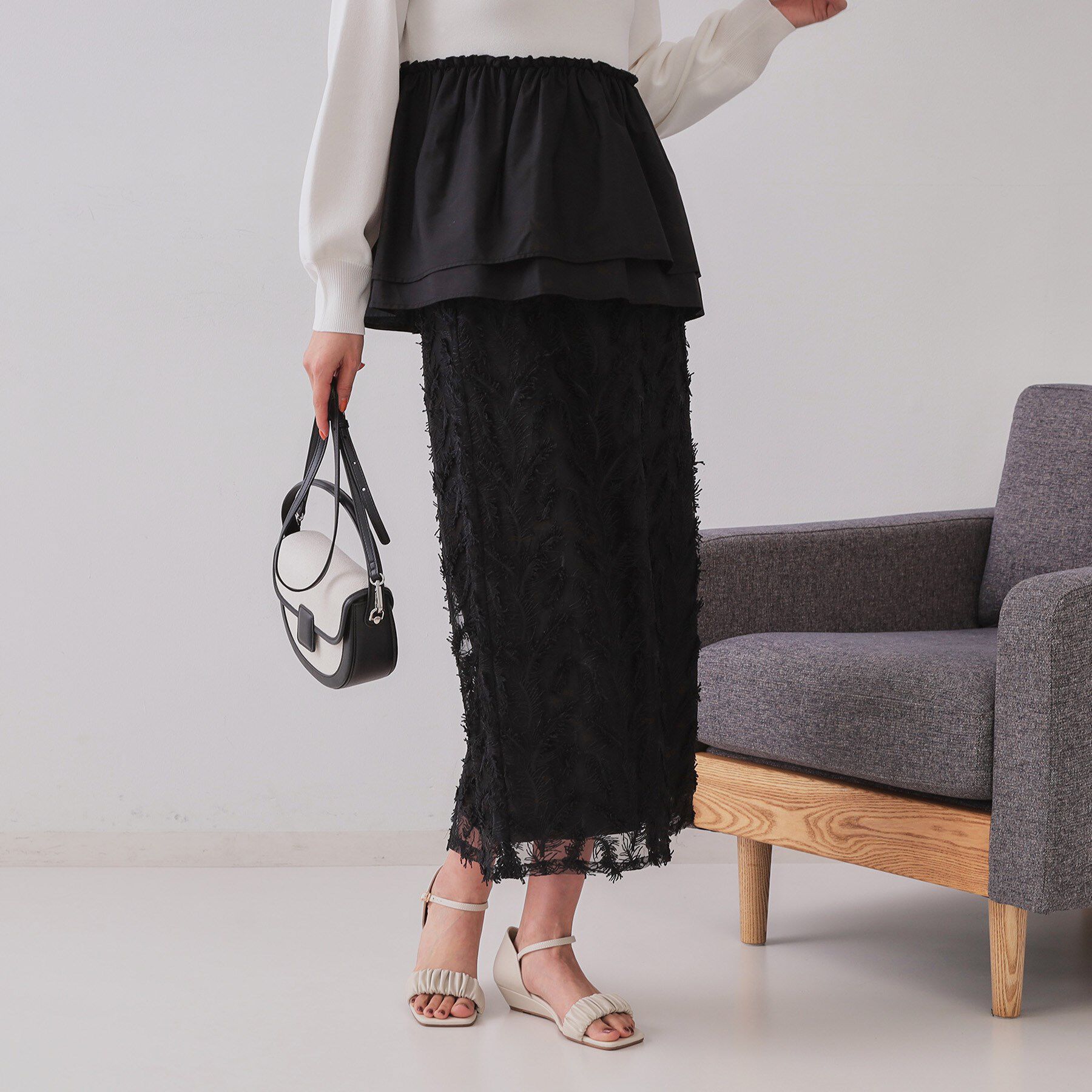 OPAQUE.CLIP「《andGIRL掲載》立体モチーフレースタイトスカート【洗濯機洗い可】」|スカート|ブラック(019)