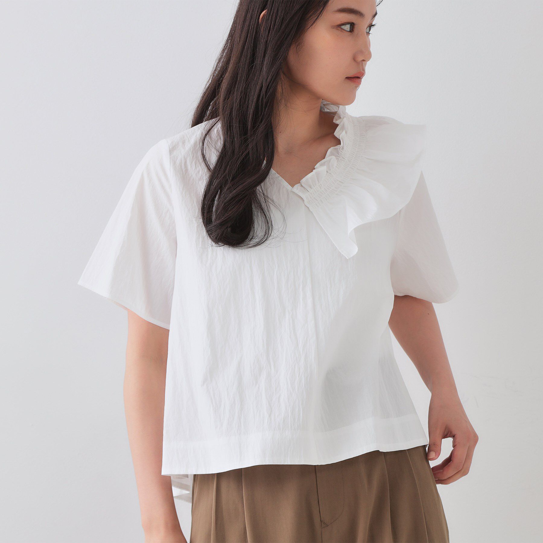 OPAQUE.CLIP「アシンメトリーフリルブラウス【洗濯機洗い可】」|シャツ・ブラウス|