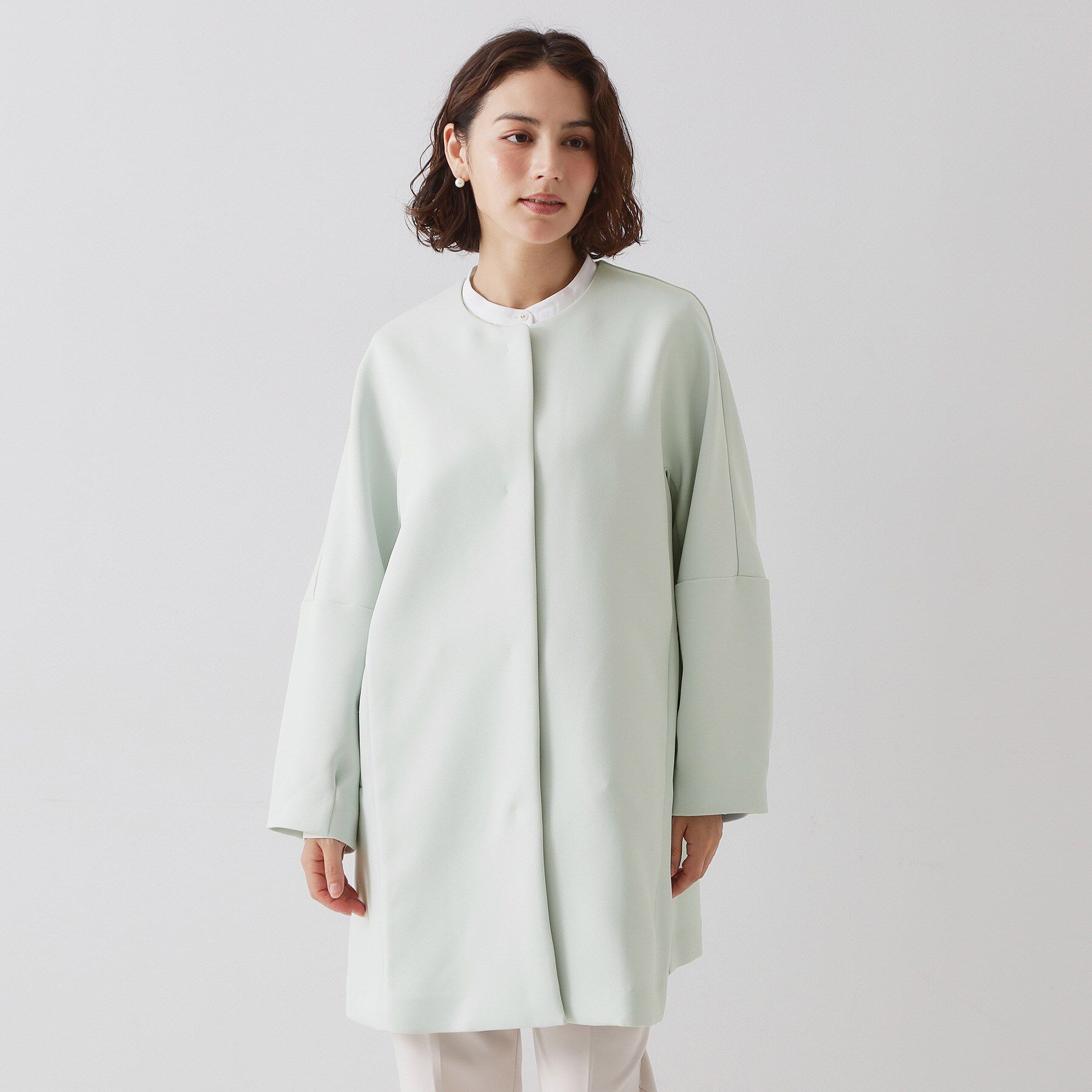 OPAQUE.CLIP「フォルムスリーブミドルコート【洗濯機OK】」|ノーカラーコート|