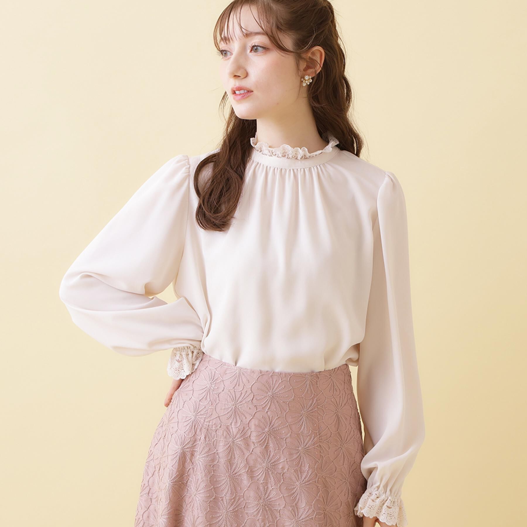 Couture broach「【2WAY・ハレの日・通勤】エンブロレースブラウス」|シャツ・ブラウス|