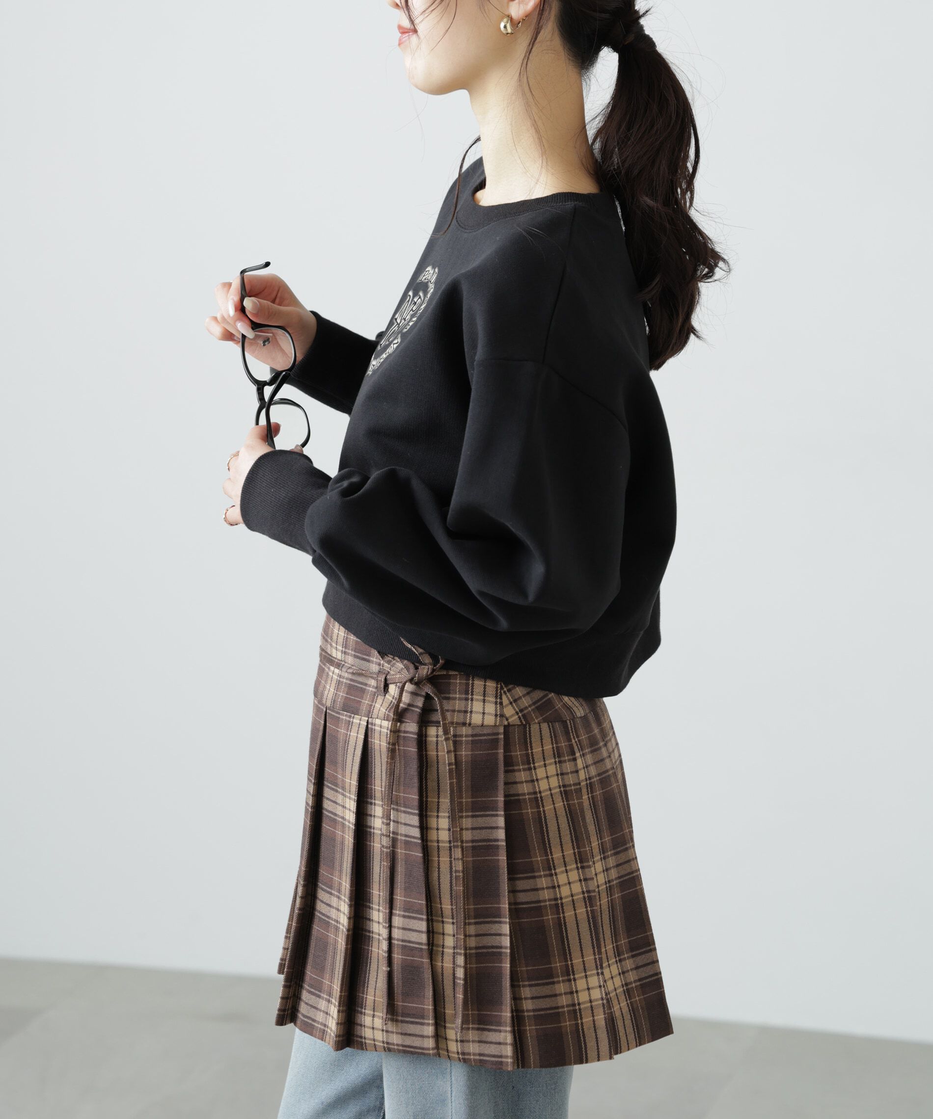  「サークルロゴ刺繍ショート丈スウェット」|Tシャツ・カットソー|