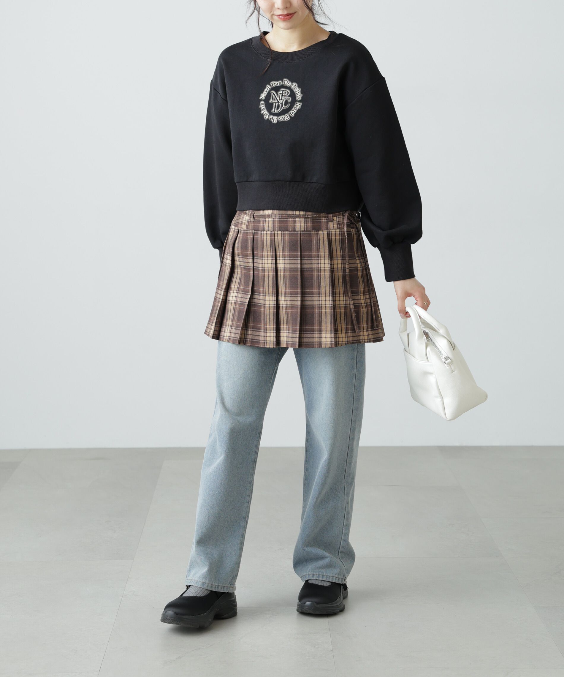  「サークルロゴ刺繍ショート丈スウェット」|Tシャツ・カットソー|