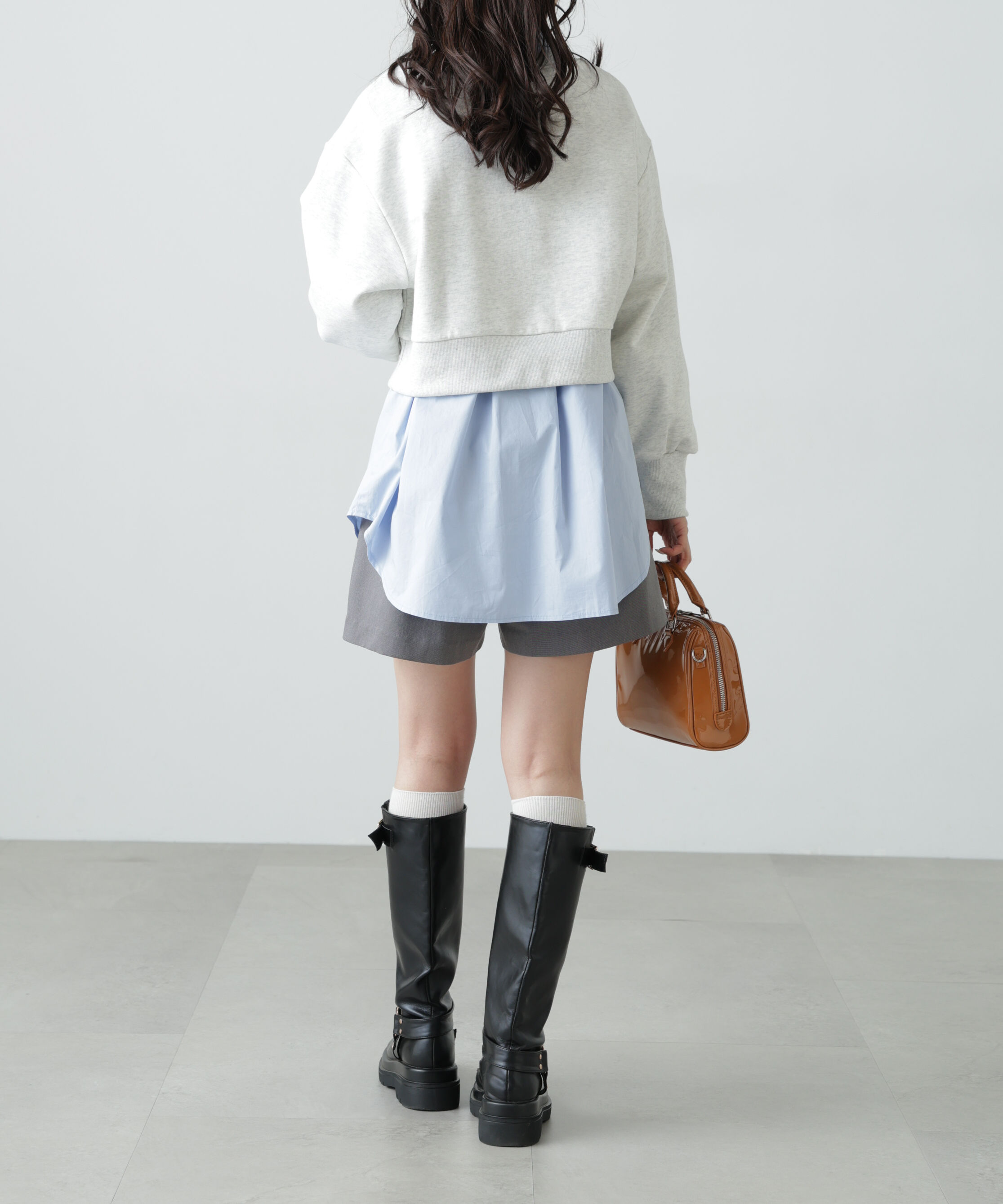  「サークルロゴ刺繍ショート丈スウェット」|Tシャツ・カットソー|