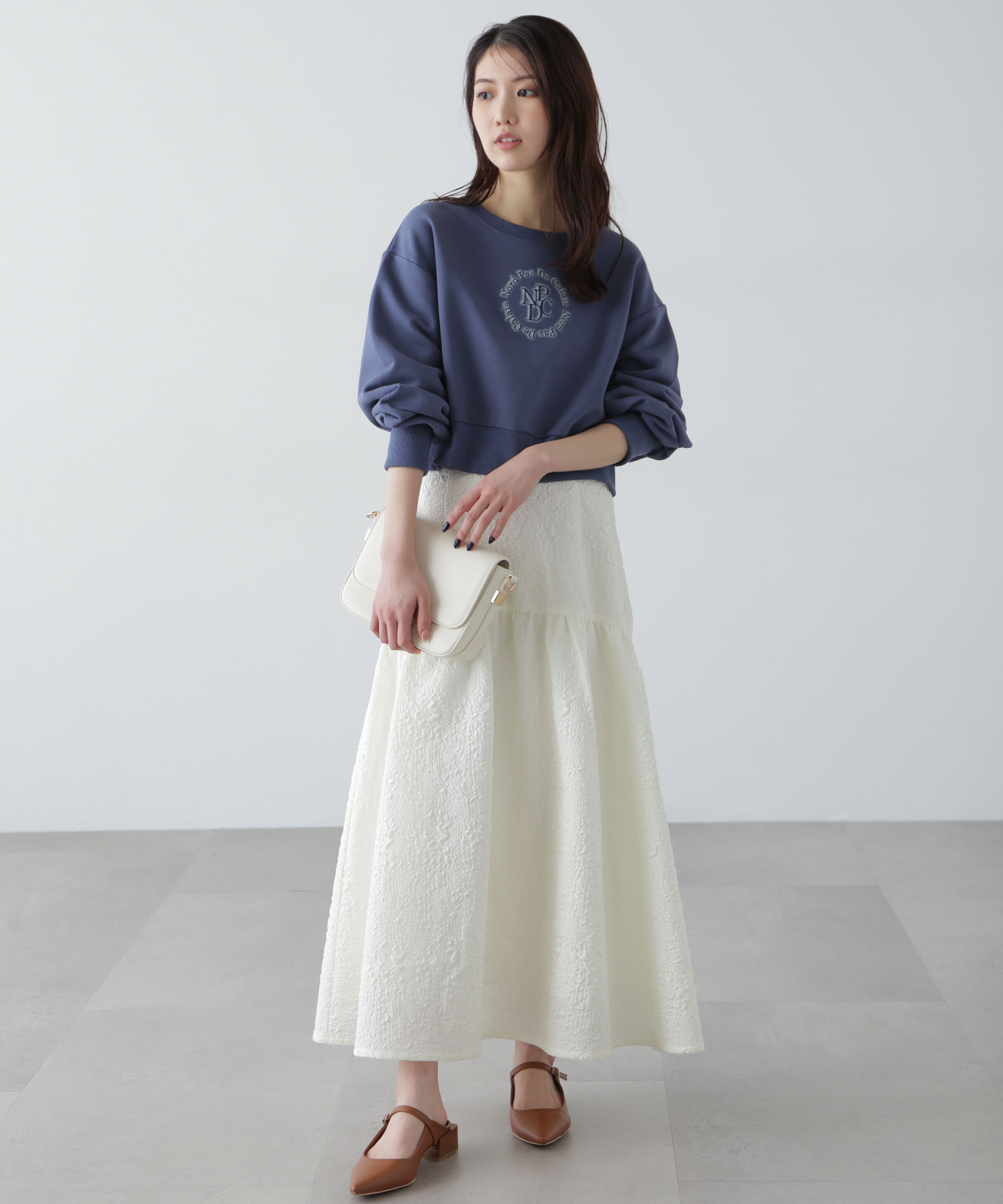  「サークルロゴ刺繍ショート丈スウェット」|Tシャツ・カットソー|