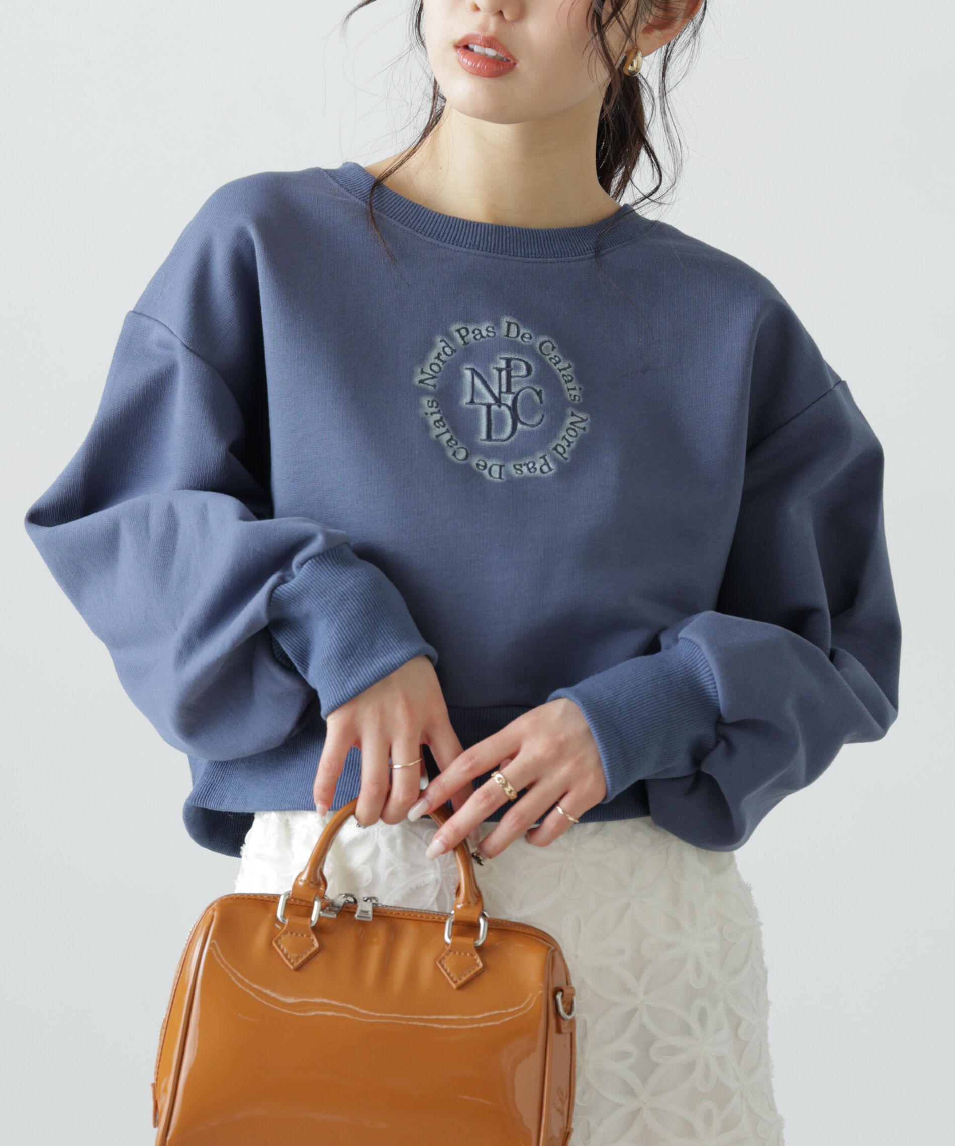  「サークルロゴ刺繍ショート丈スウェット」|Tシャツ・カットソー|