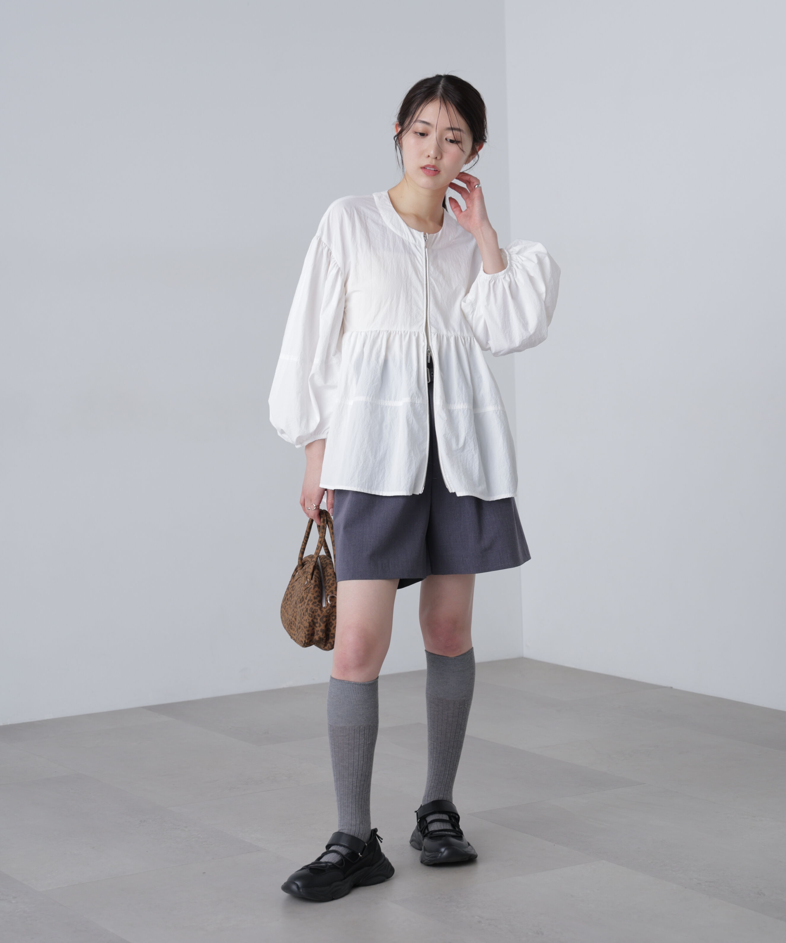  「ベルト付きダブルタックショートパンツ」|その他|