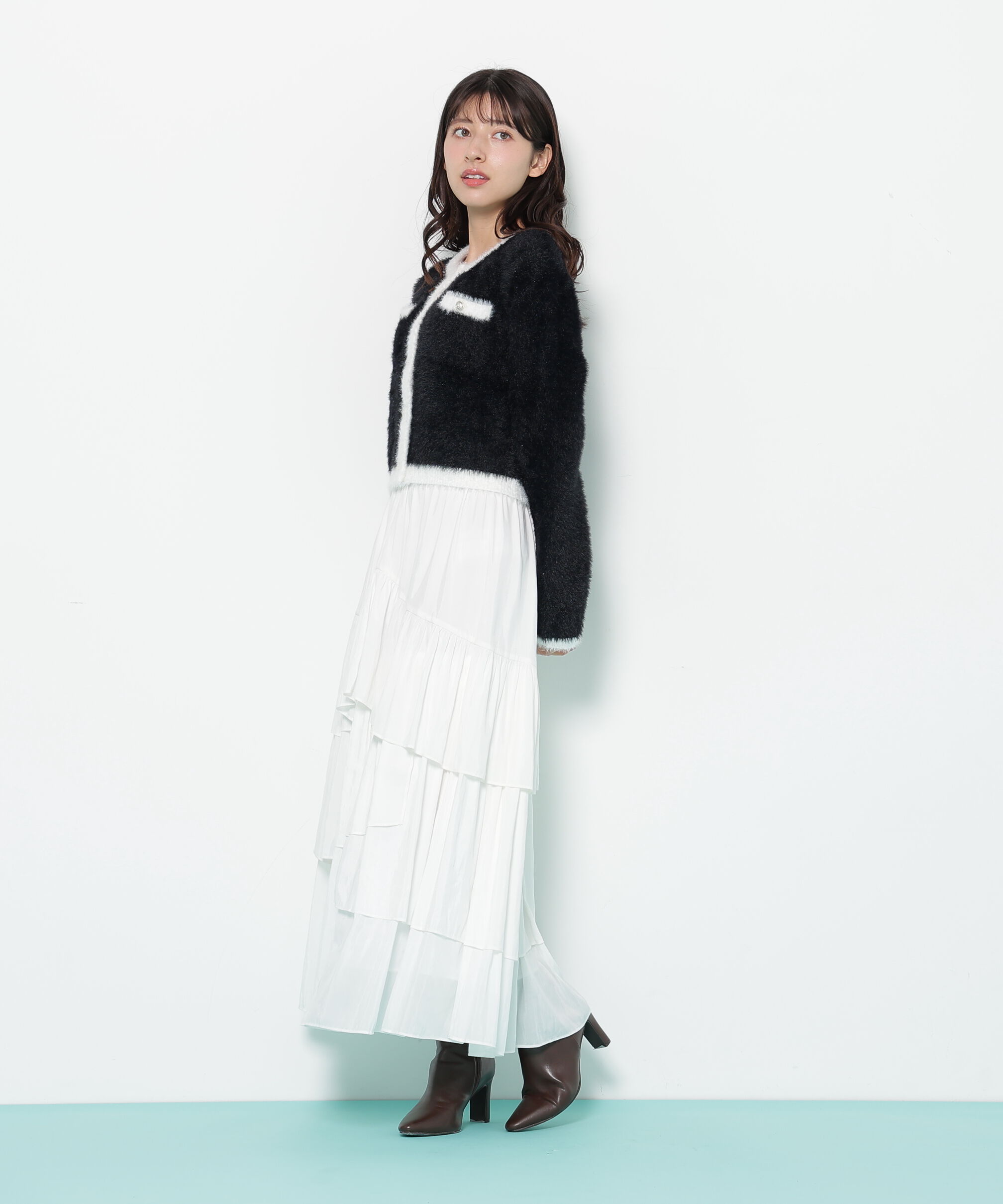  「スパンコールフェザーニットジャケット」|ニット・セーター|