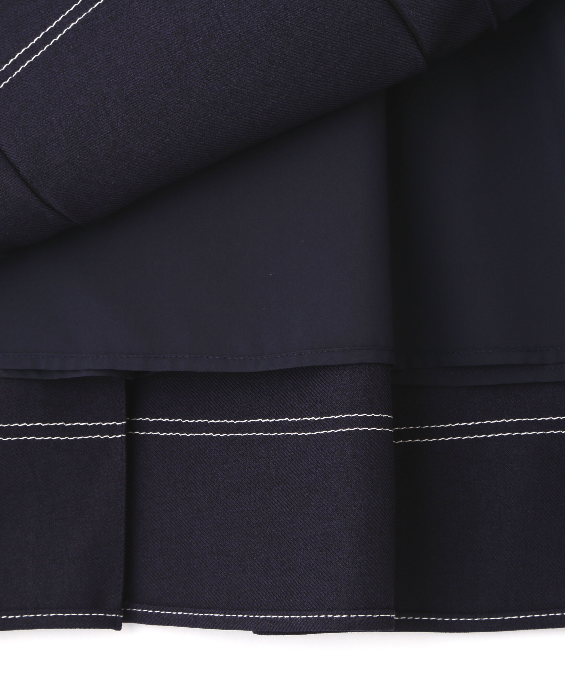  「フロント釦配色ステッチスカート」|スカート|