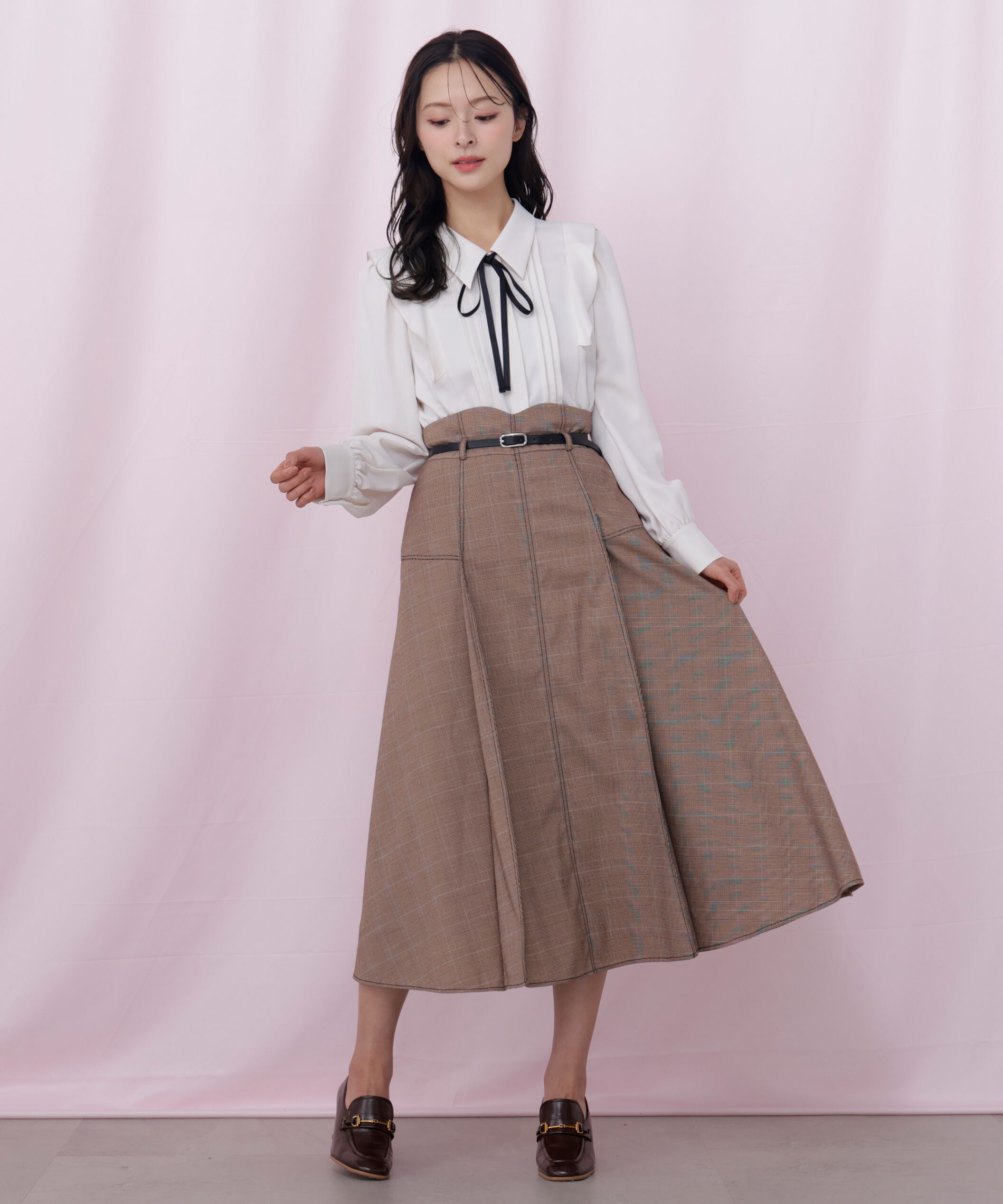  「ベルト付き配色ステッチフレアスカート」|スカート|