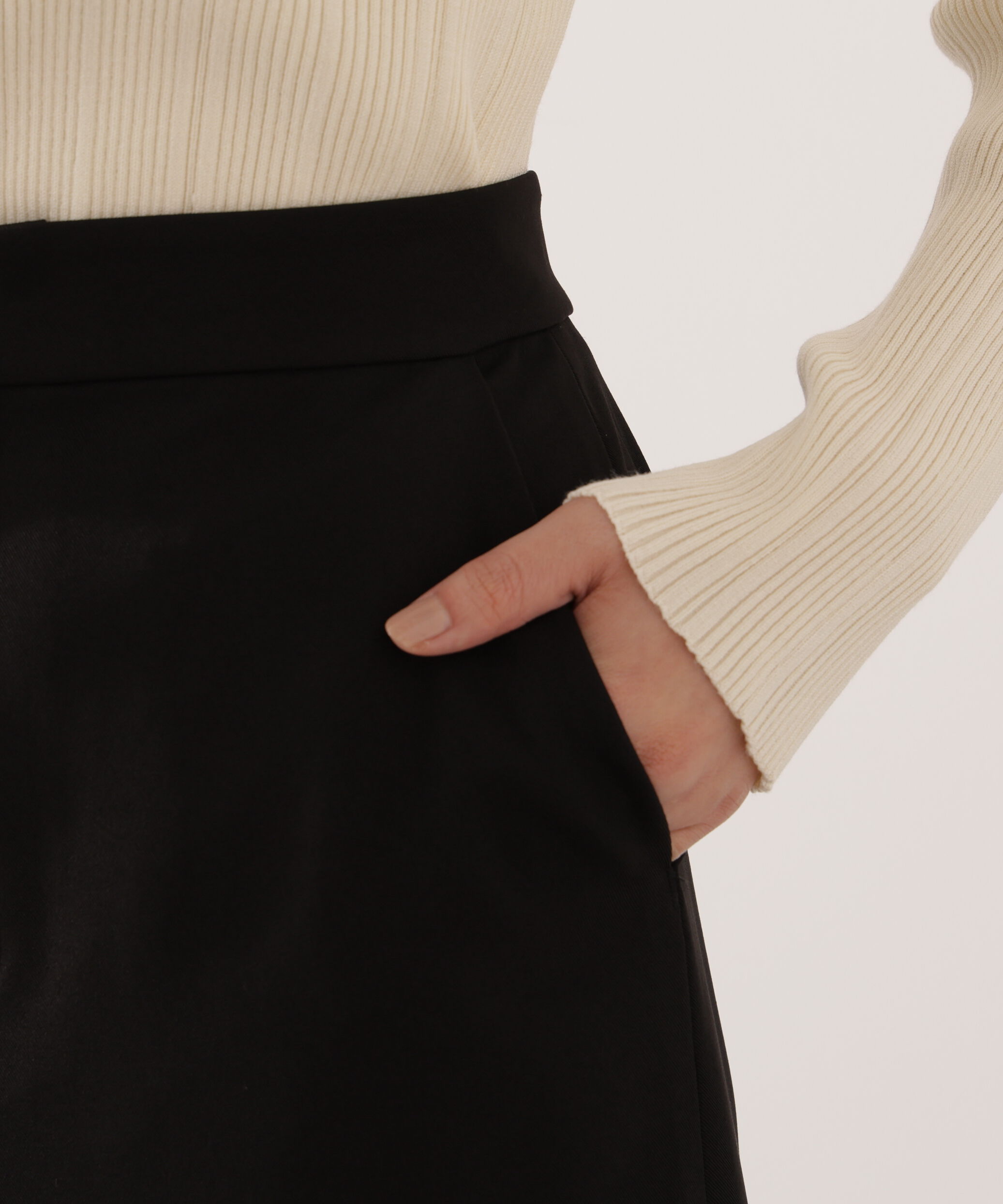 PROPORTION BODY DRESSING「＜ウォッシャブル＞フロントタックナロースカート」|スカート|