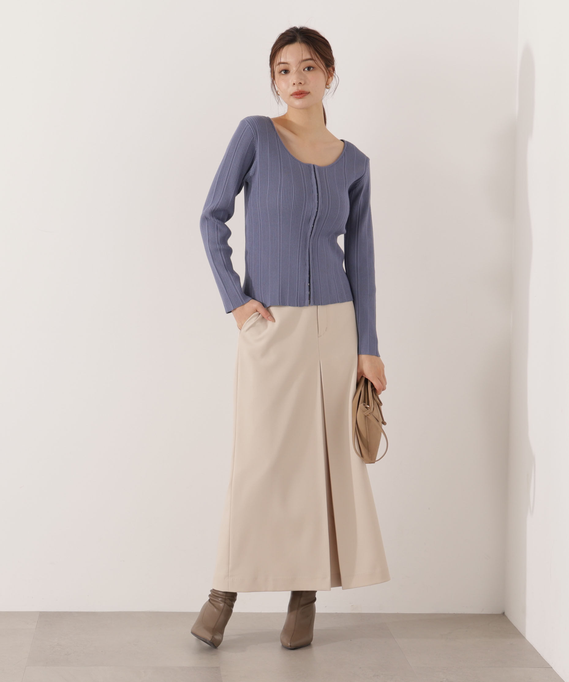 PROPORTION BODY DRESSING「＜ウォッシャブル＞フロントタックナロースカート」|スカート|