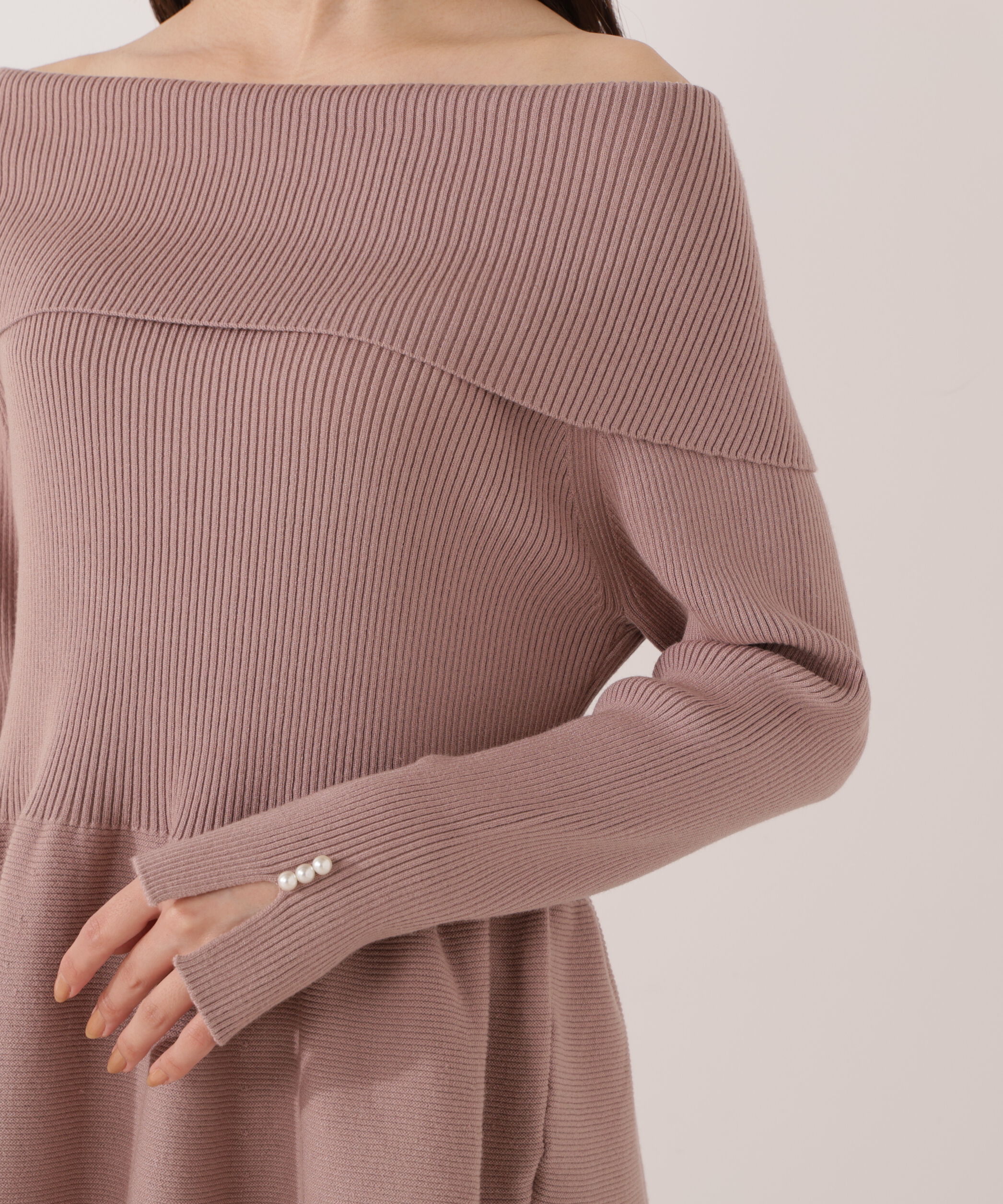 PROPORTION BODY DRESSING「オフショルペプラムニットセット　25AW」|ワンピース|