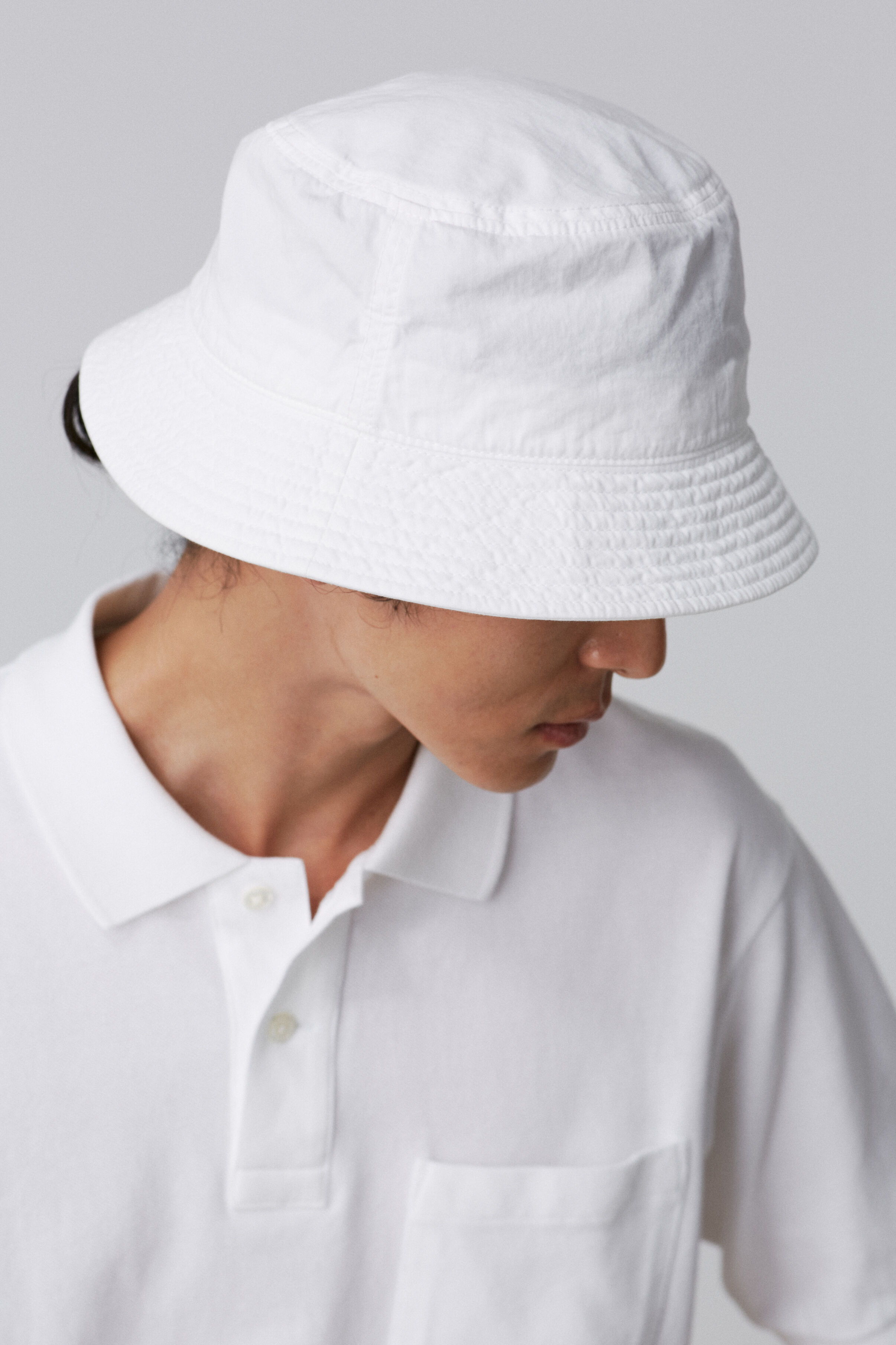 YLEVE 「Ｙ / ORGANIC COTTON HIGH DENSITY SATIN HAT」|その他|ホワイト