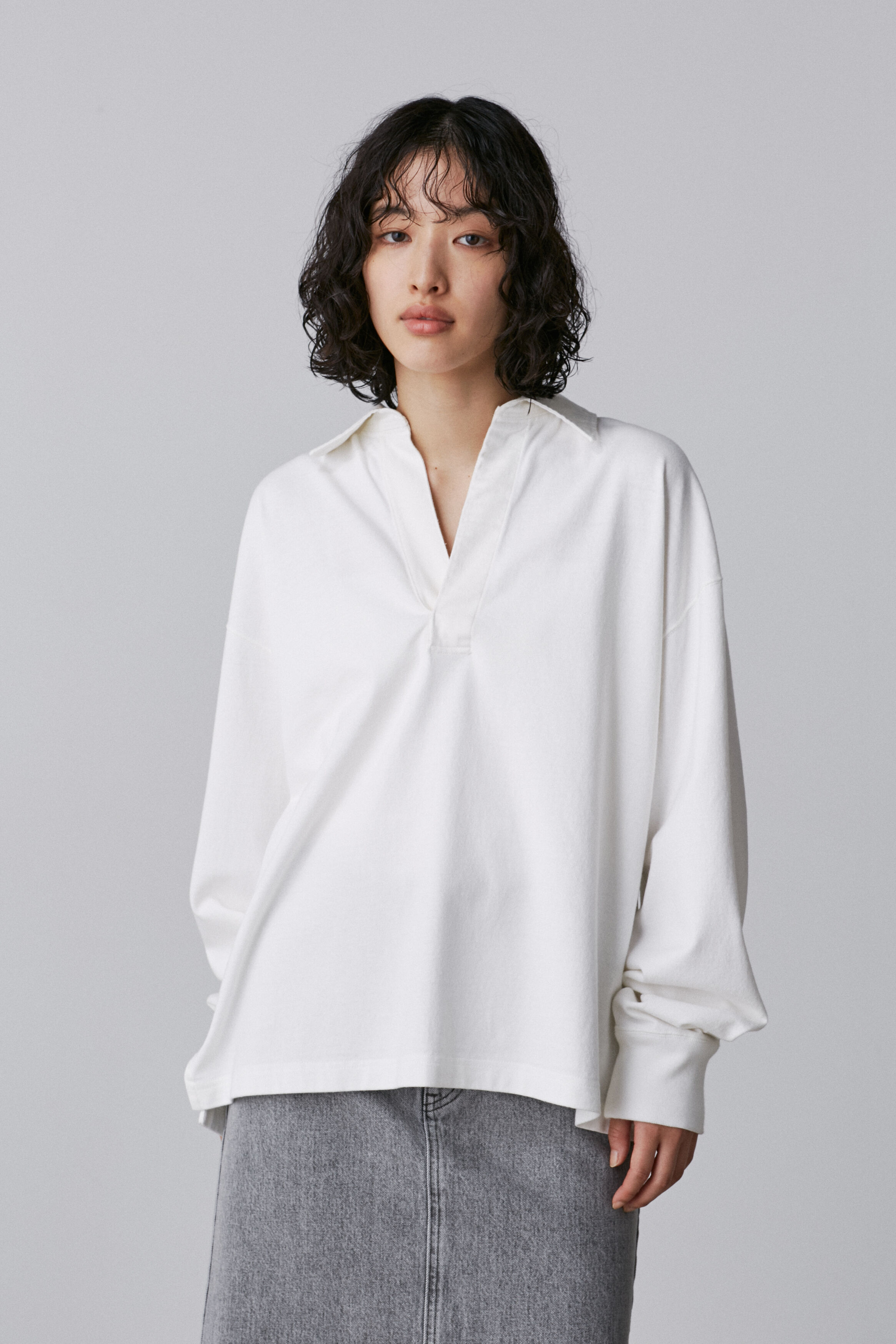 YLEVE 「YLEVE / OPEN END COTTON PIGMENT DYE SKIPPER PULL OVER」|Tシャツ・カットソー|