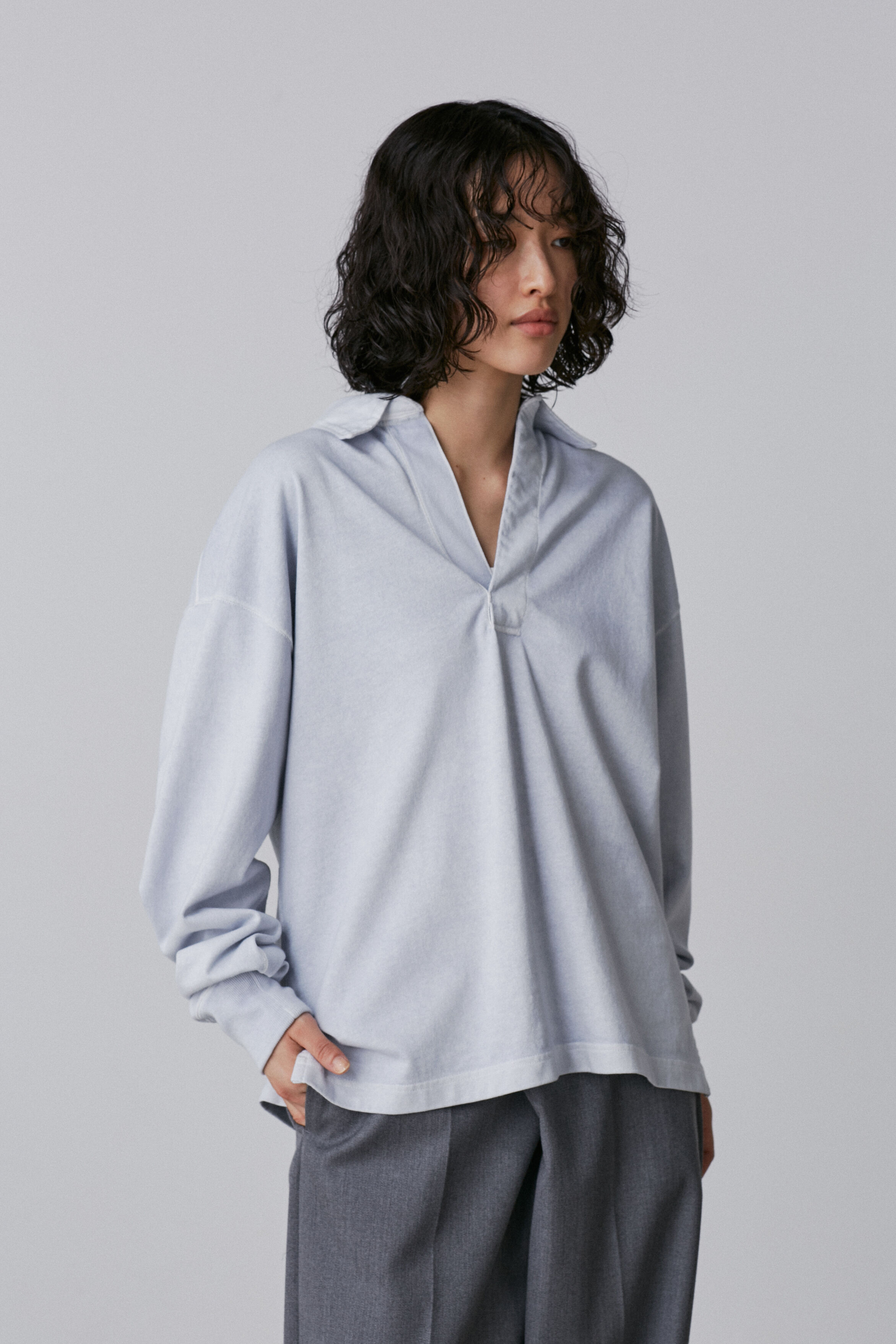 YLEVE 「YLEVE / OPEN END COTTON PIGMENT DYE SKIPPER PULL OVER」|Tシャツ・カットソー|