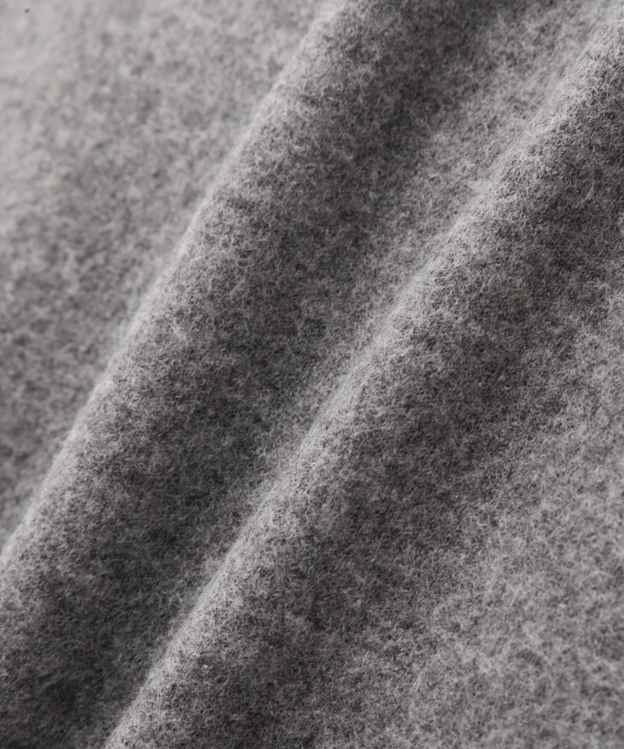 YLEVE 「YLEVE / ULTRAFINE MERINO MILLED WOOL KNIT HALF ZIP PULL OVER」|ニット・セーター|