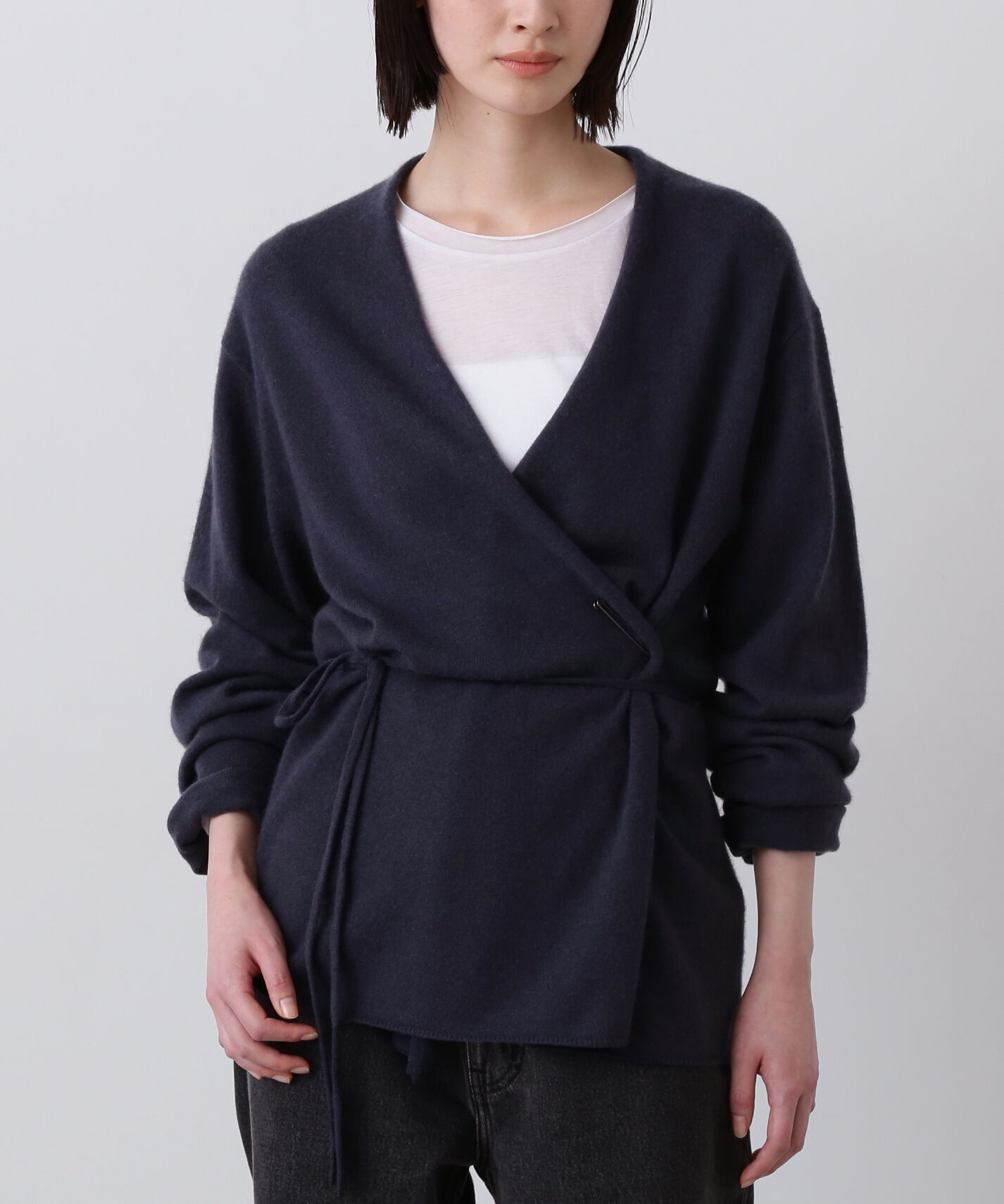 YLEVE 「YLEVE / CASHMERE KNIT WRAP CARDIGAN」|ニット・セーター|