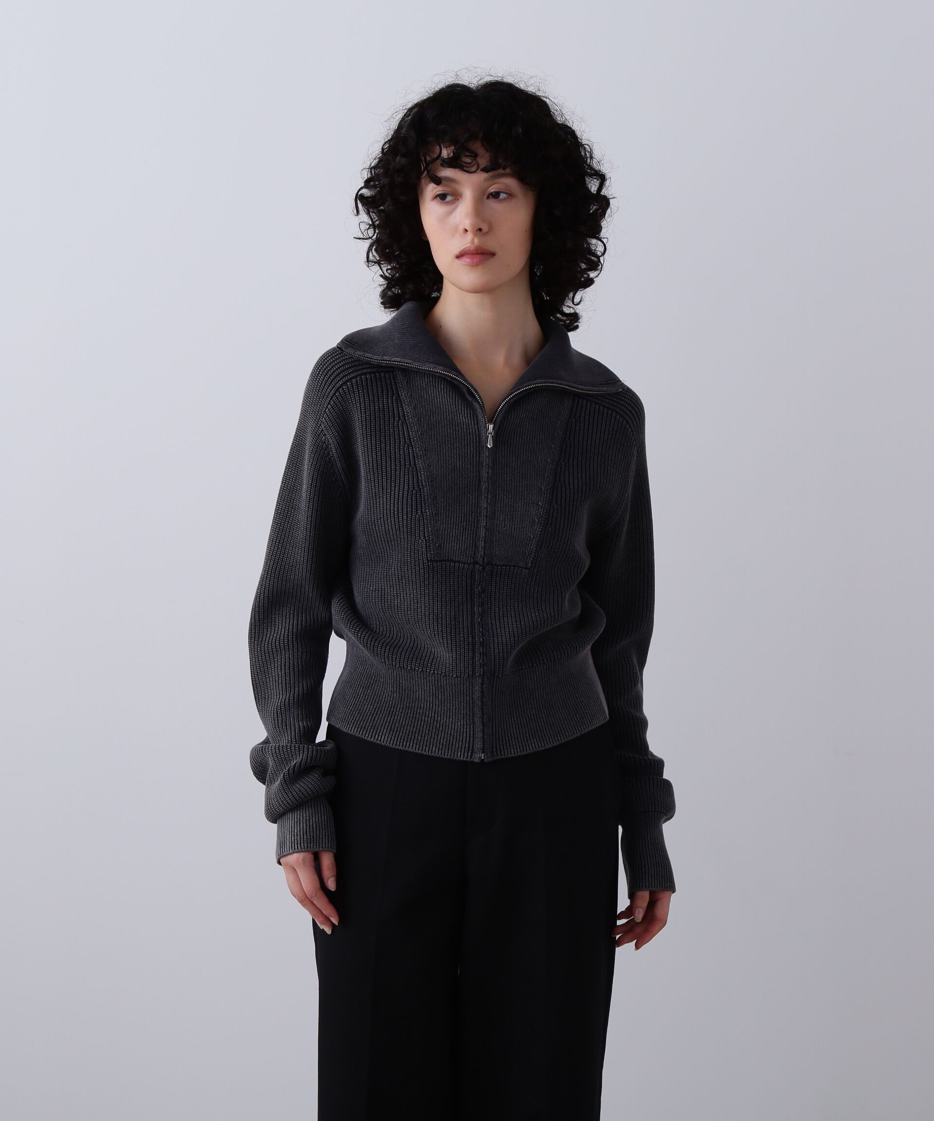YLEVE 「YLEVE / FADED STONEWASH KNIT ZIP PULLOVER」|ニット・セーター|