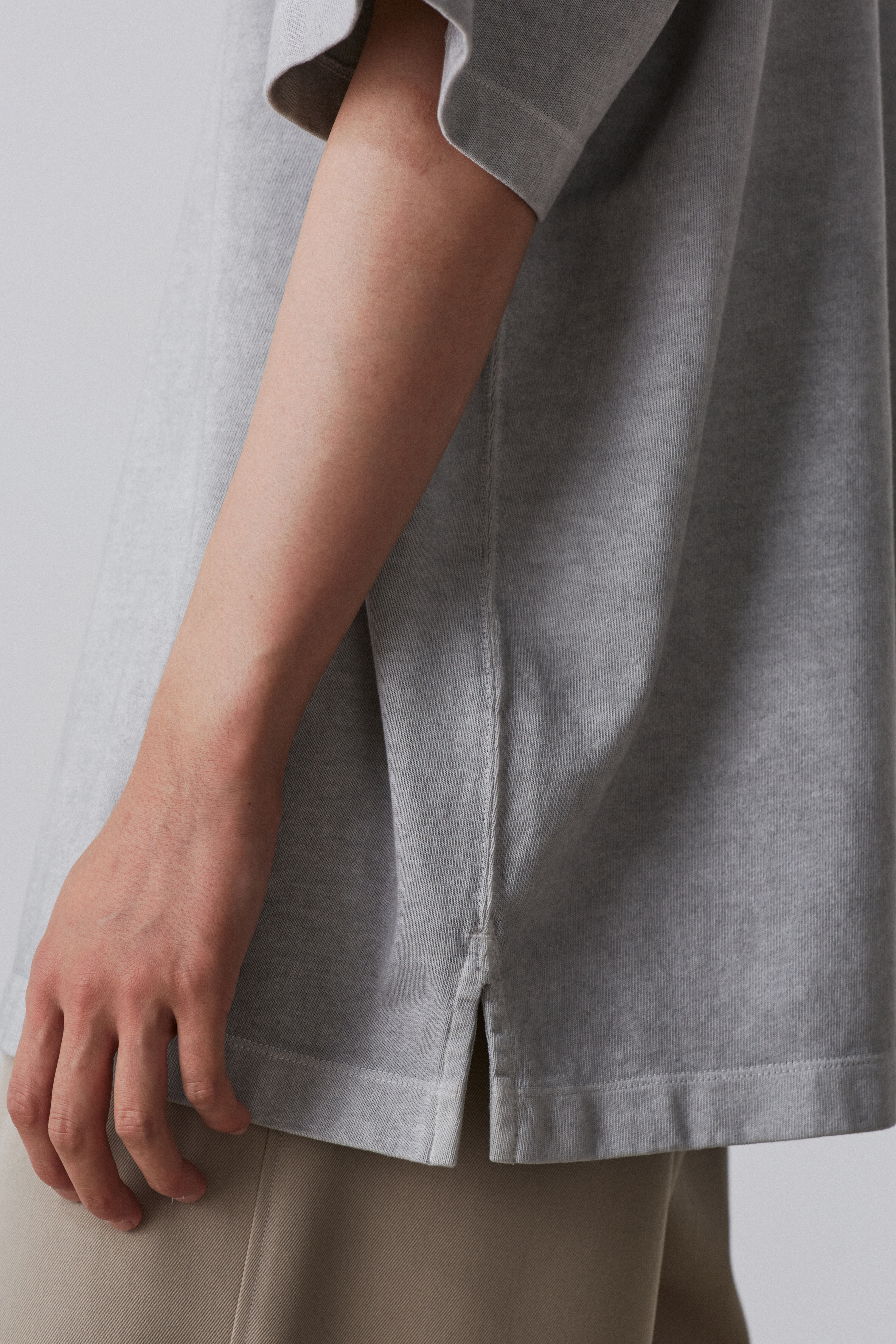 YLEVE 「YLEVE / OPEN END COTTON PIGMENT DYE T‐SHIRT」|Tシャツ・カットソー|