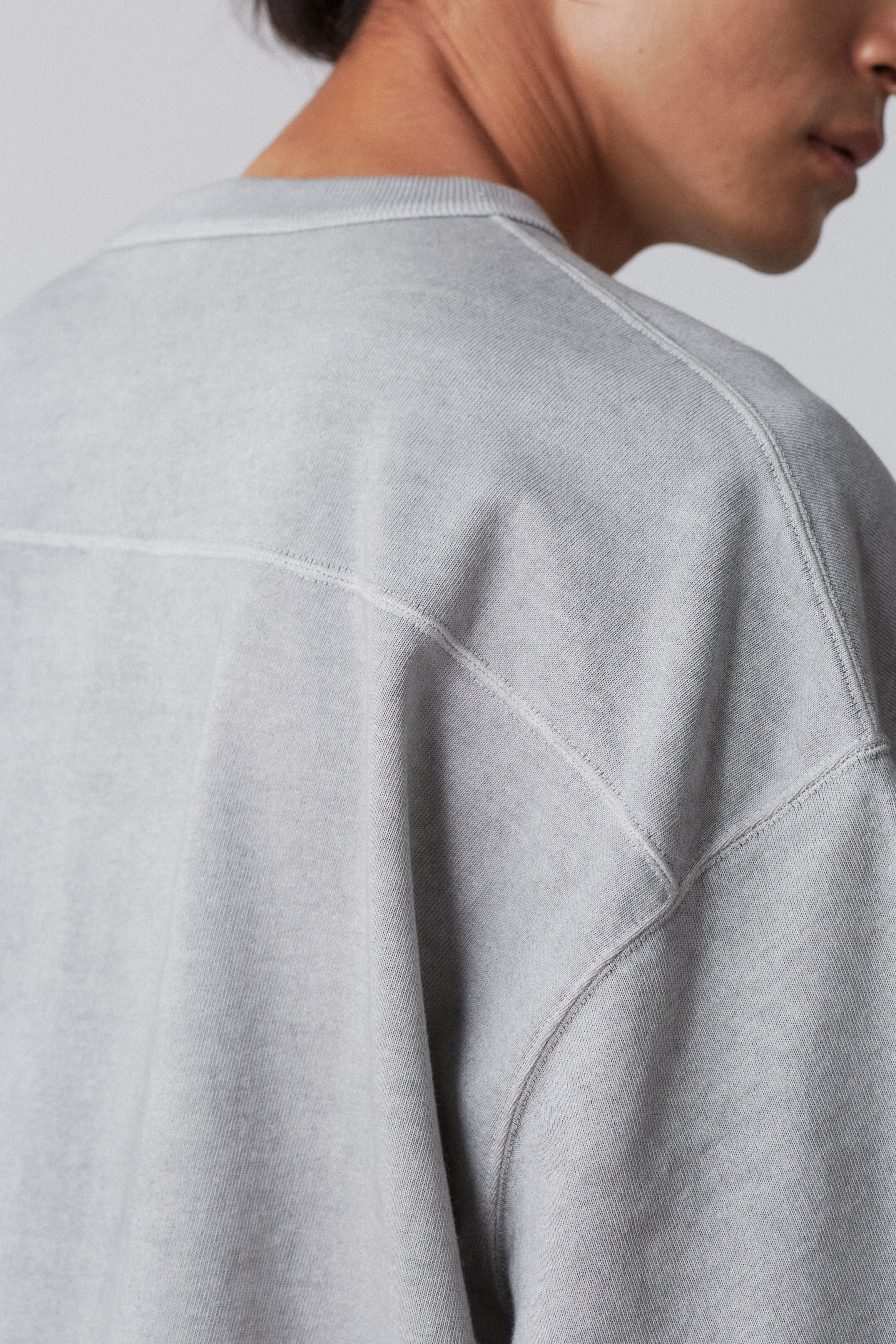 YLEVE 「YLEVE / OPEN END COTTON PIGMENT DYE T‐SHIRT」|Tシャツ・カットソー|