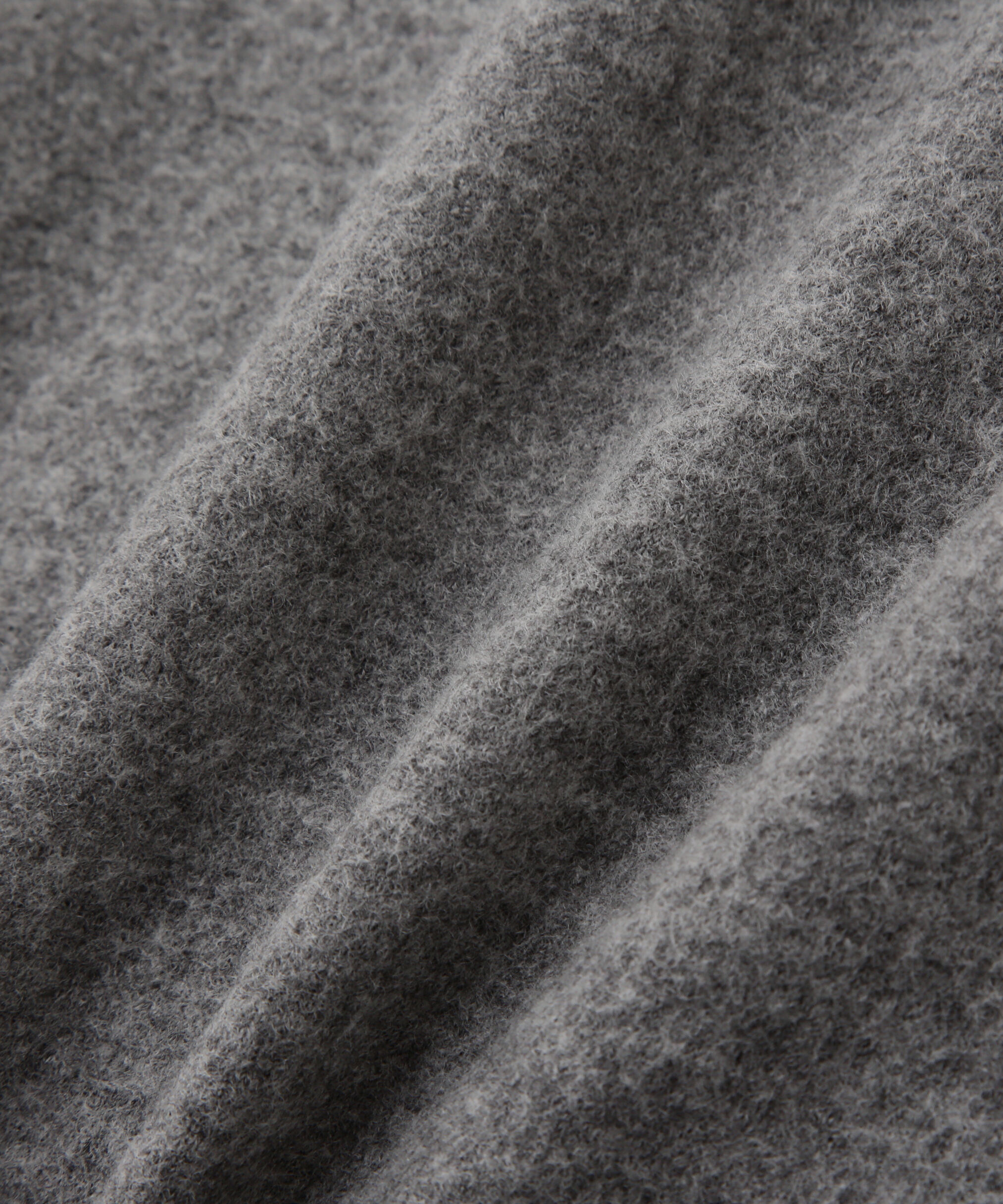 YLEVE 「YLEVE / ULTRAFINE MERINO MILLED WOOL KNIT HALF ZIP PULL OVER」|ニット・セーター|