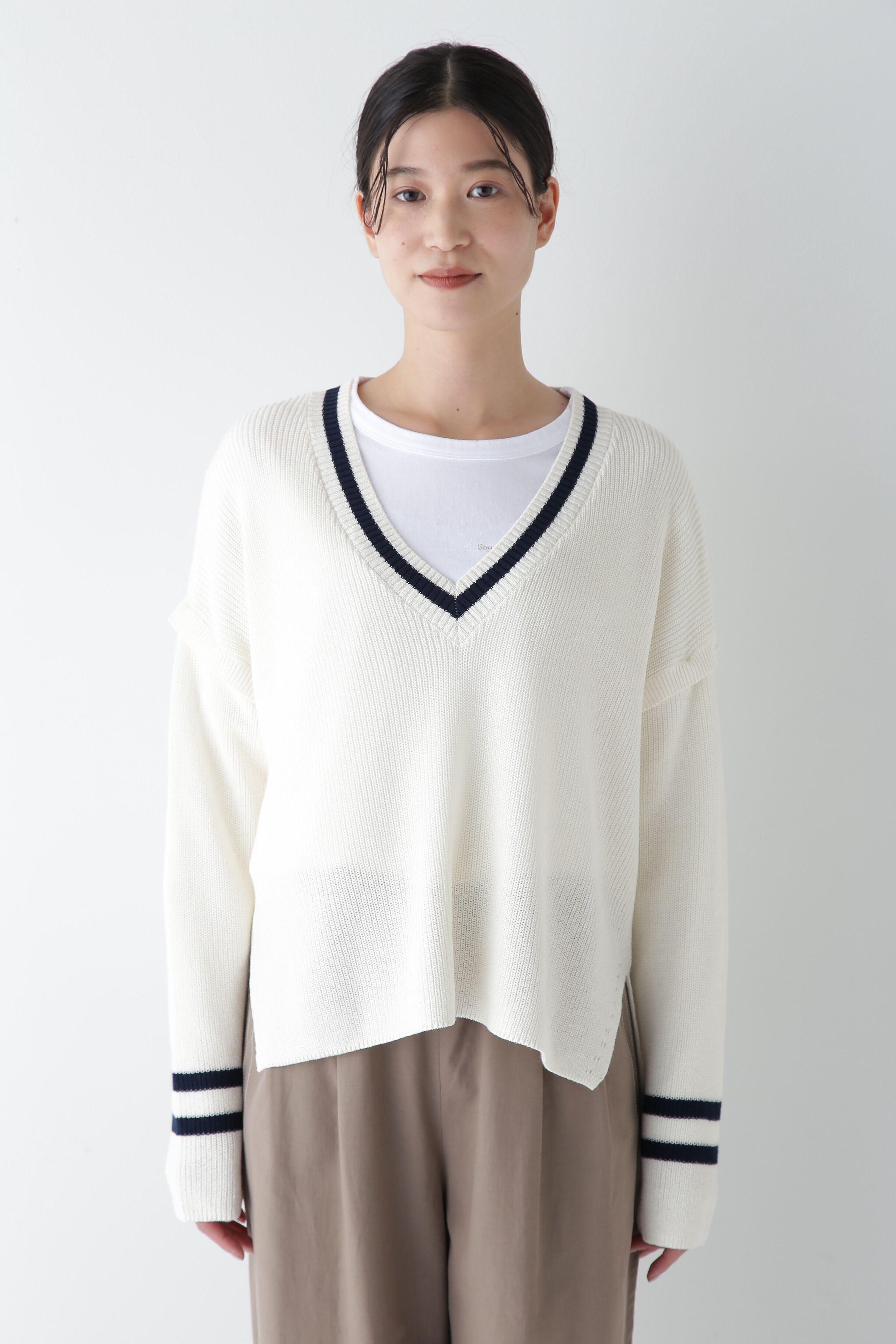  「◆【ウォッシャブル】2WAYライン入Ｖネックプルオーバー」|ニット・セーター|