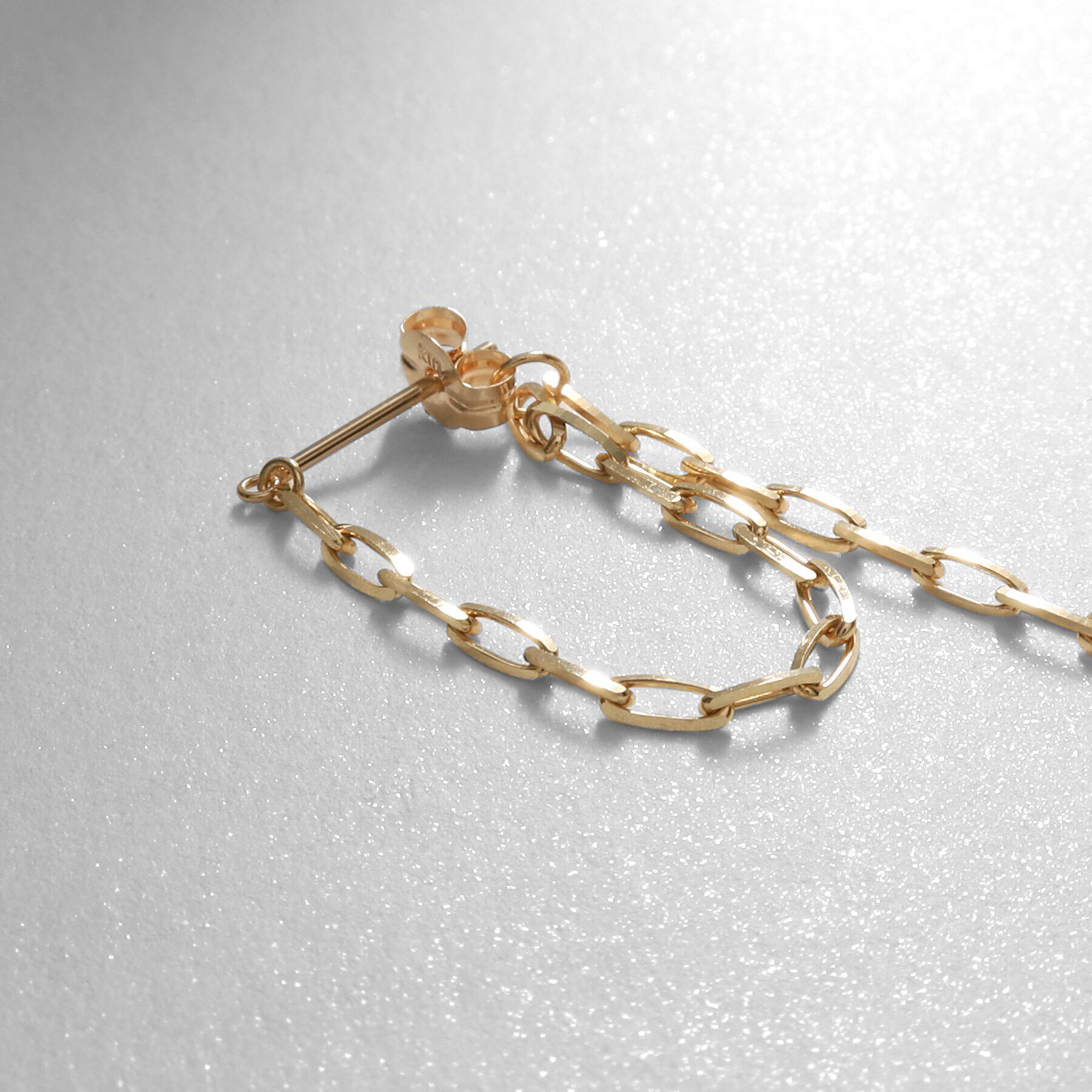 COCOSHNIK「K10グリームカットアズキチェーンフープ スタッドピアス」|ピアス|