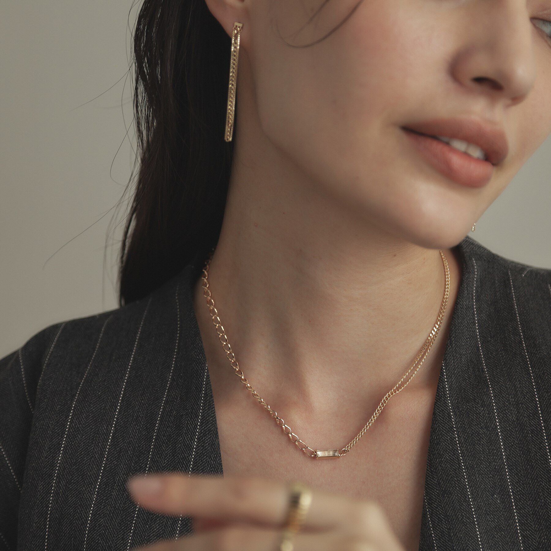 COCOSHNIK「K10クォーツ キヘイセパレート ネックレス」|ネックレス|