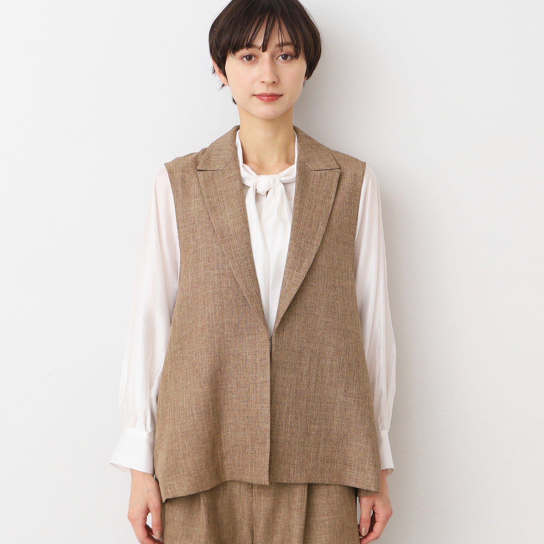 Dessin「【洗える・セットアップ可能】スリーブレス襟付きジャケット（S～L）」|ベスト・ジレ|