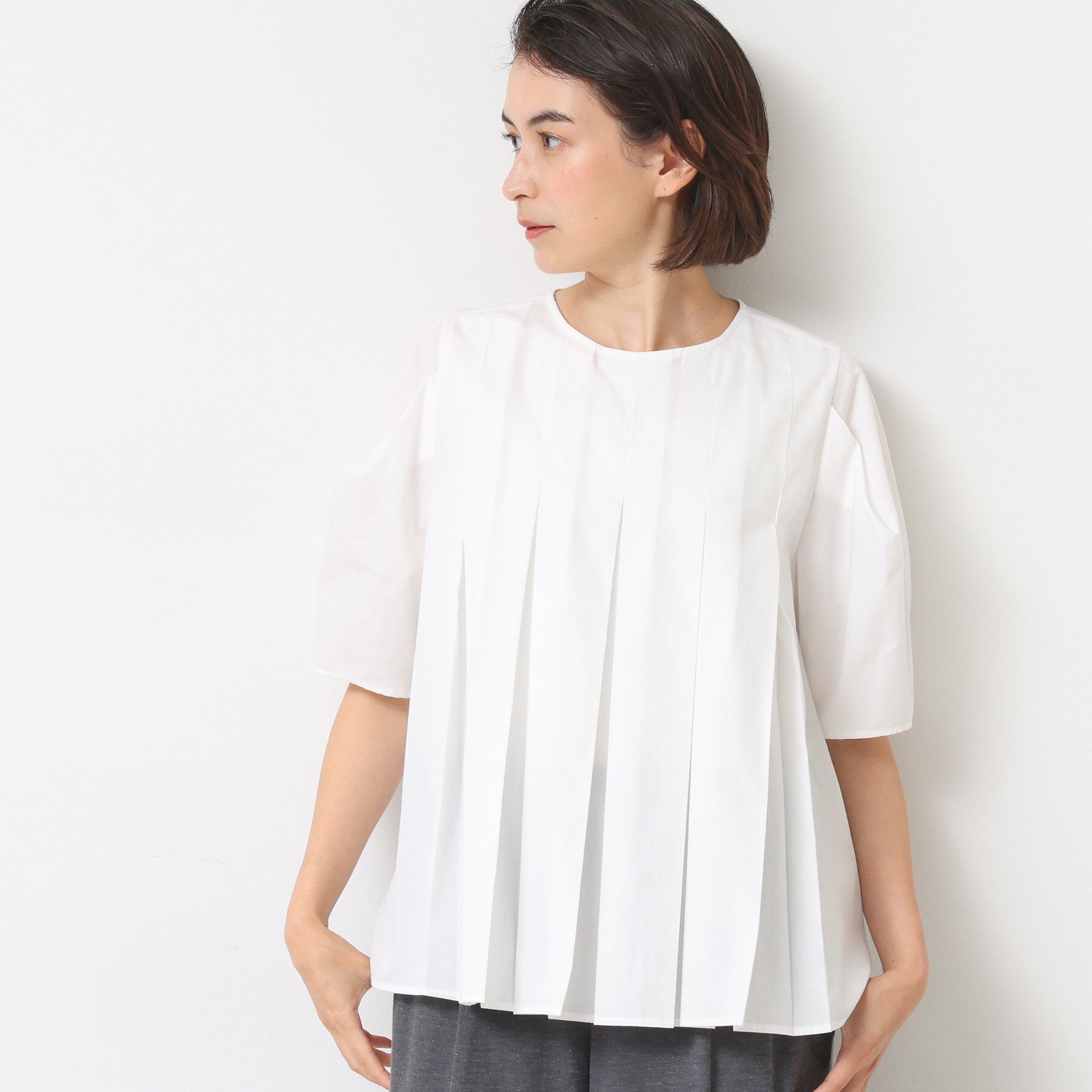 Dessin「【洗える】タックデザインブラウス」|シャツ・ブラウス|ホワイト(002)