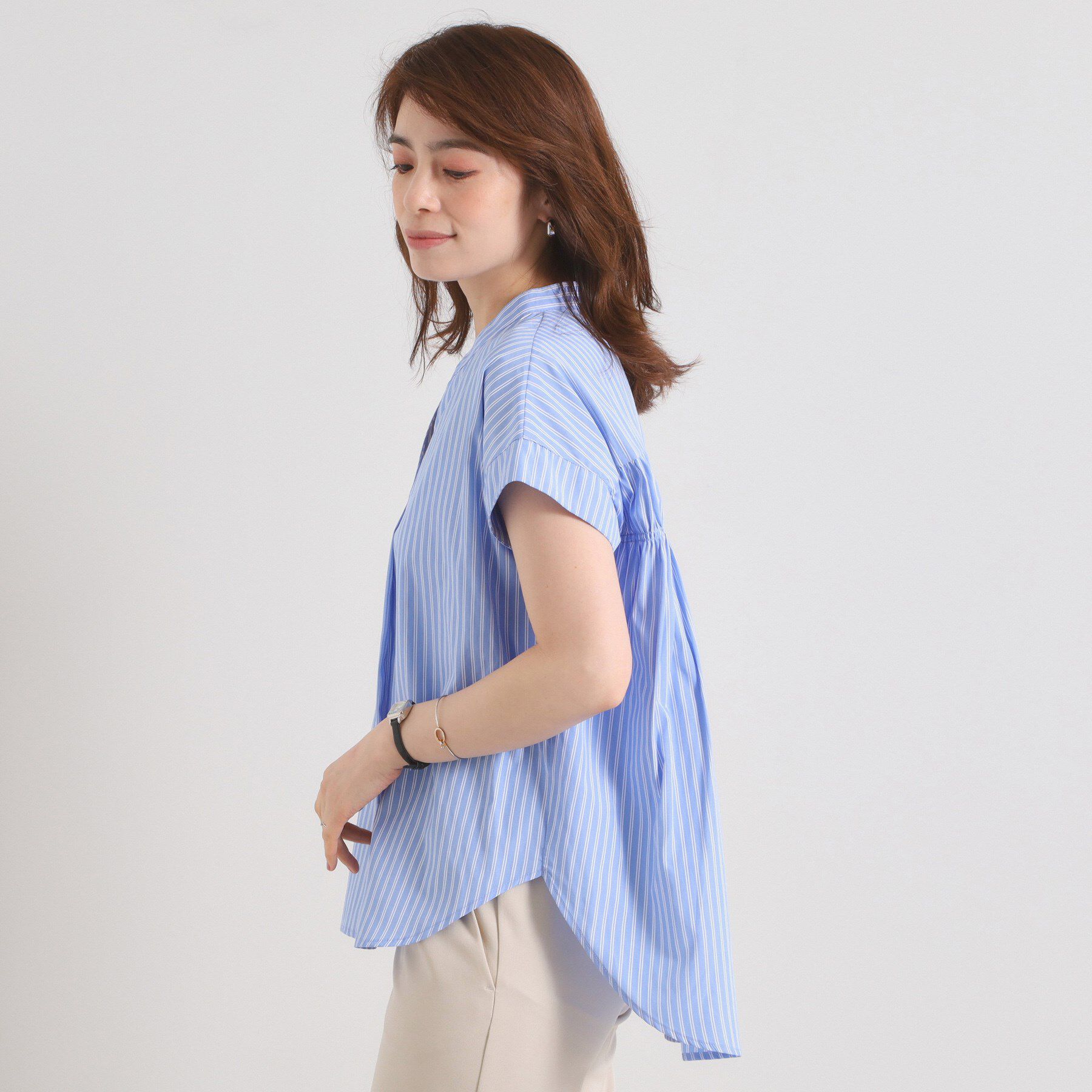 ITS&rsquo;DEMO「【接触冷感／手洗い可】ストライプバックギャザーブラウス」|シャツ・ブラウス|