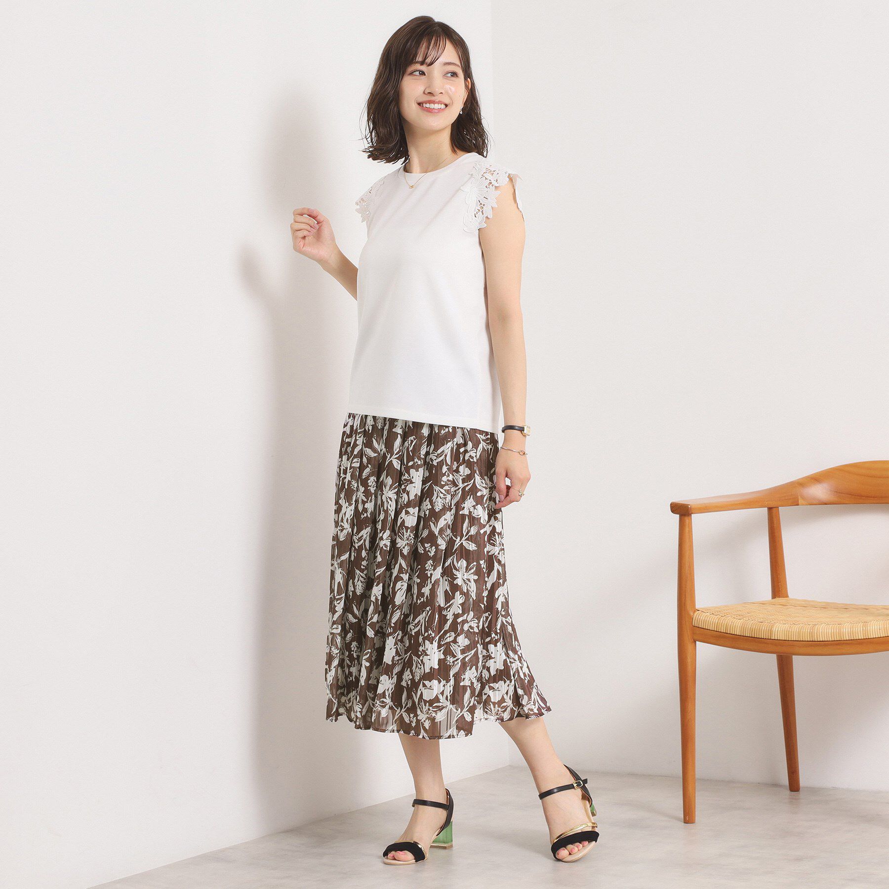 ITS&rsquo;DEMO「【手洗い可／後ろウエストゴム】ラメスト単色花柄スカート」|スカート|