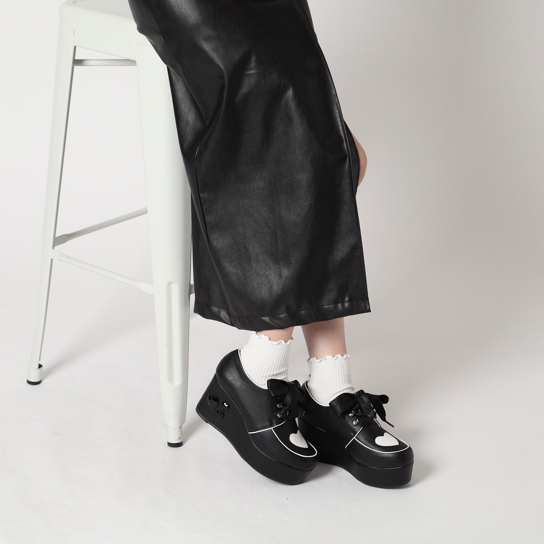 csT&P「厚底キラキラハート付きパンプス」|パンプス|