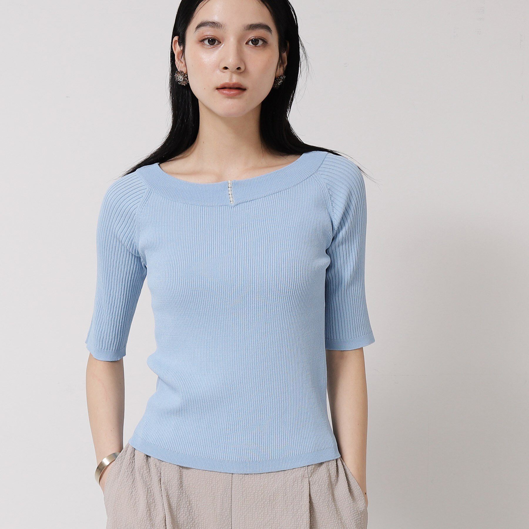 SunaUna「【接触冷感／アンサンブル可】パール調パーツ付きニット」|ニット・セーター|