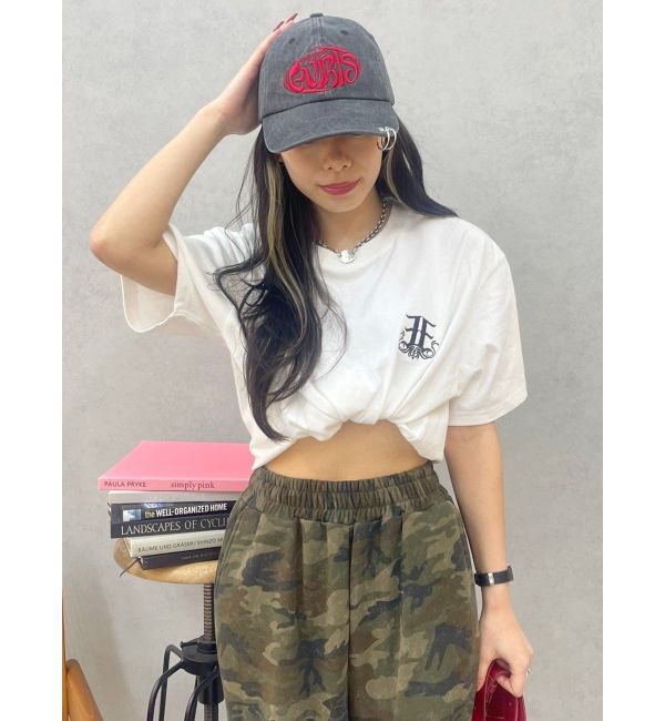 EVRIS「E emblemカラーTシャツ」|Tシャツ・カットソー|