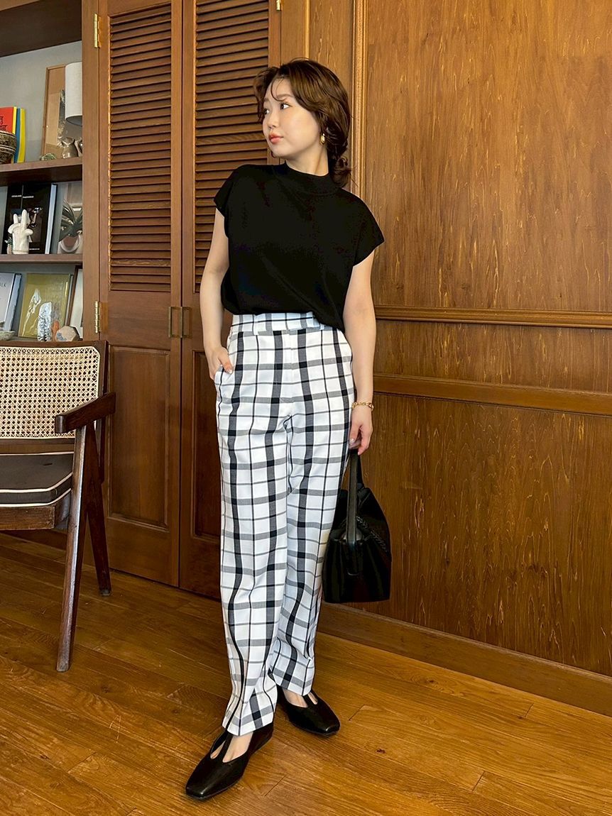 Mila Owen「【WEB限定カラー】後ろゴムセンタープレステーパードパンツ【ウォッシャブル】」|チノ|