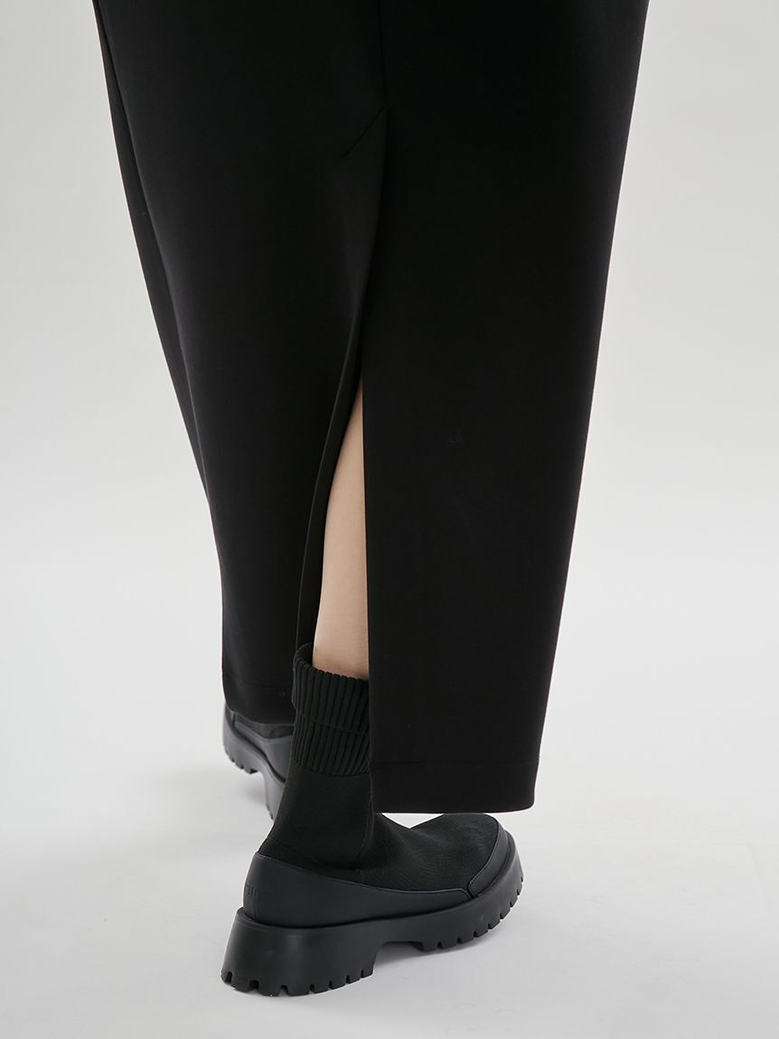 emmi atelier「【ONLINE限定】ハーフジップダンボールワンピース」|ワンピース|