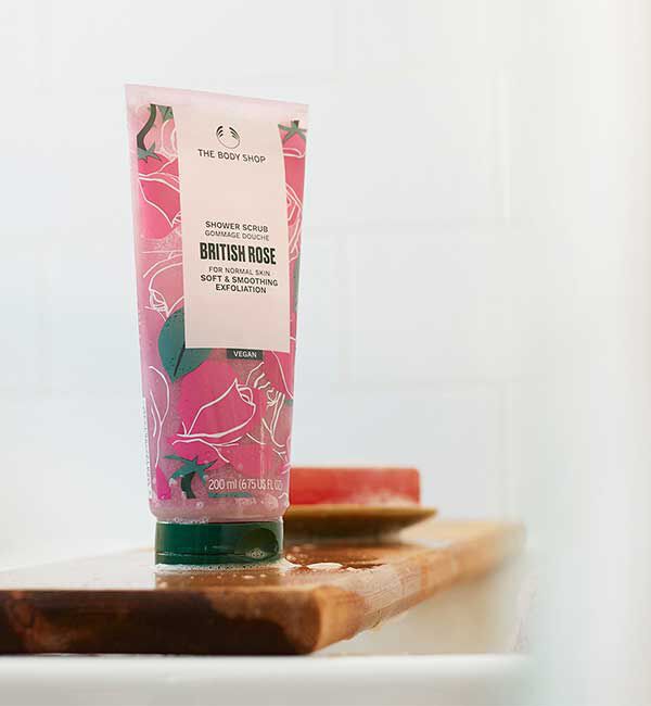 THE BODY SHOP「シャワースクラブ BR 200mL（香り：ブリティッシュローズ）」|マッサージ・ボディスクラブ|