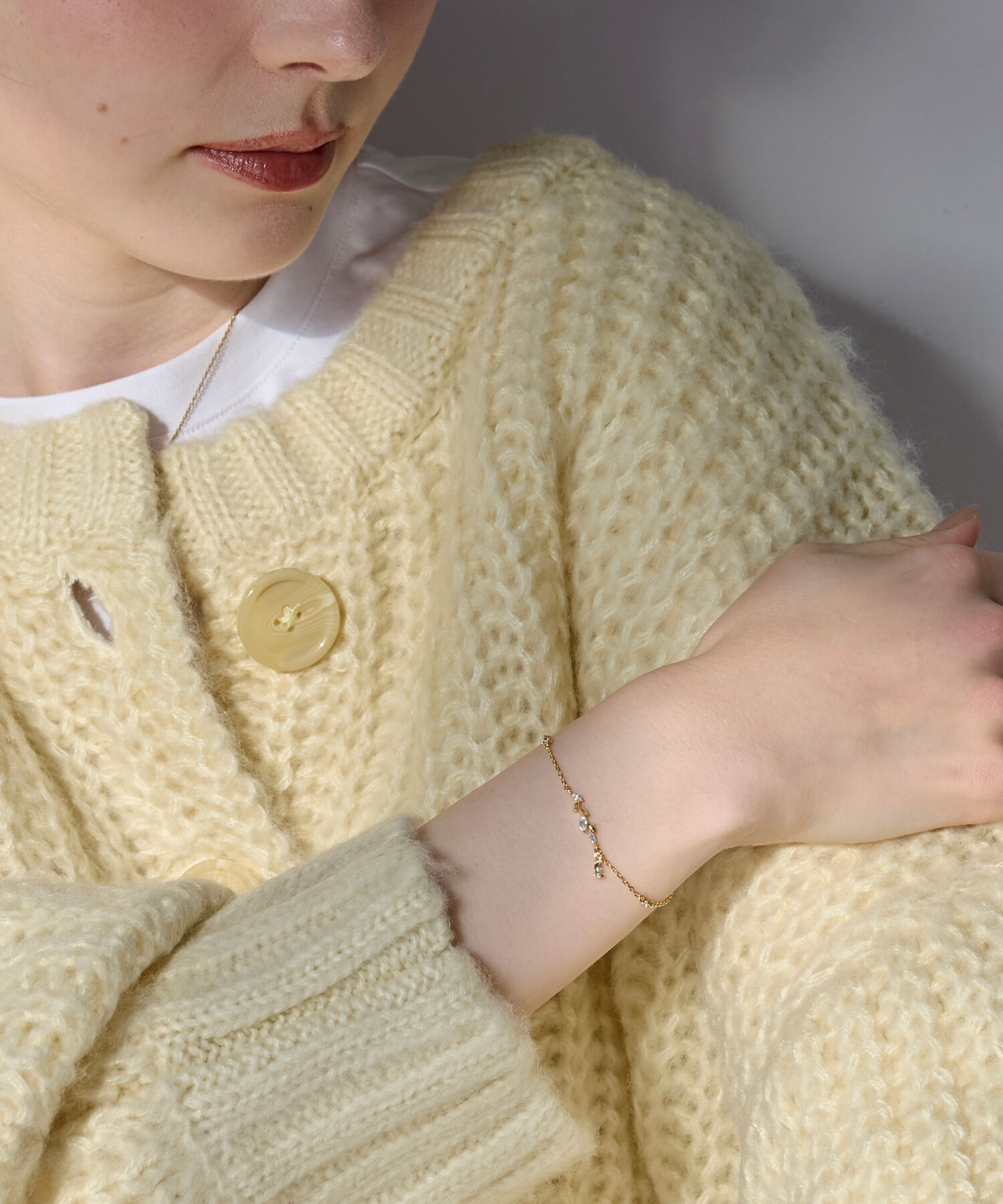 Phoebe「シャイニーティアリーフブレスレット」|ブレスレット・バングル|