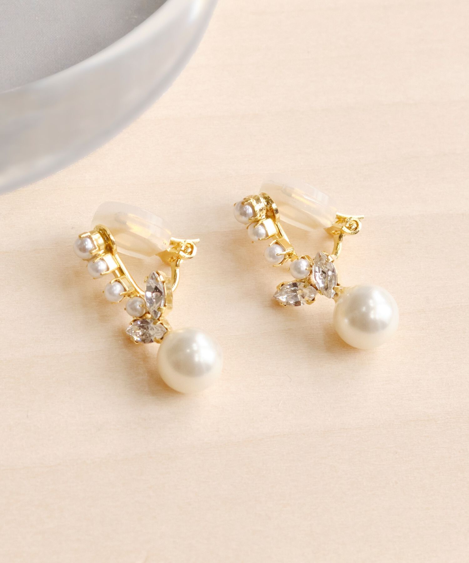 Phoebe「クラシカルドロップパールイヤリング　ゴールド　結婚式/セレモニー/入学式/卒業式」|イヤリング|