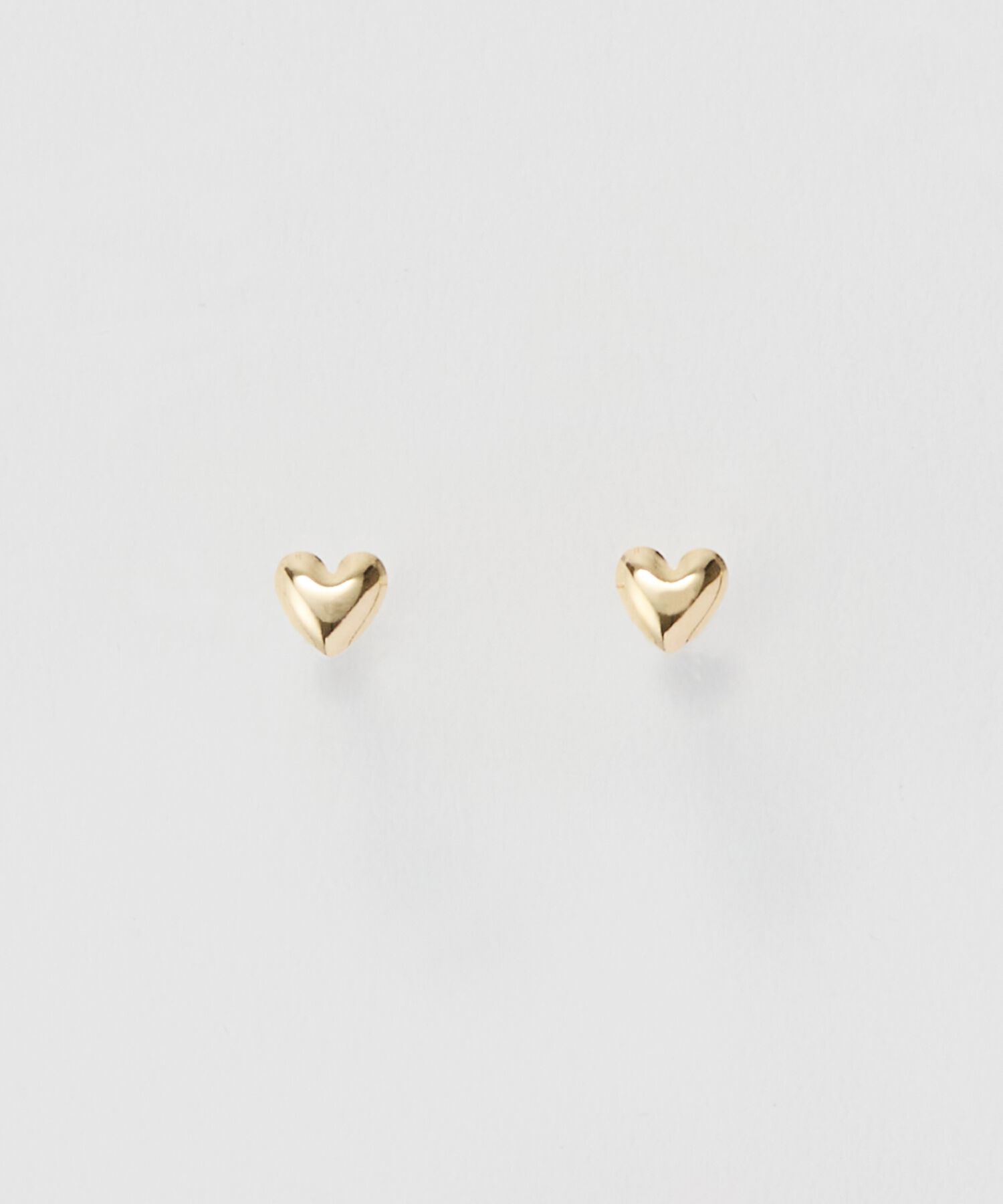 Phoebe「【K10】プチハートピアス／BOXつき」|ピアス|ゴールド